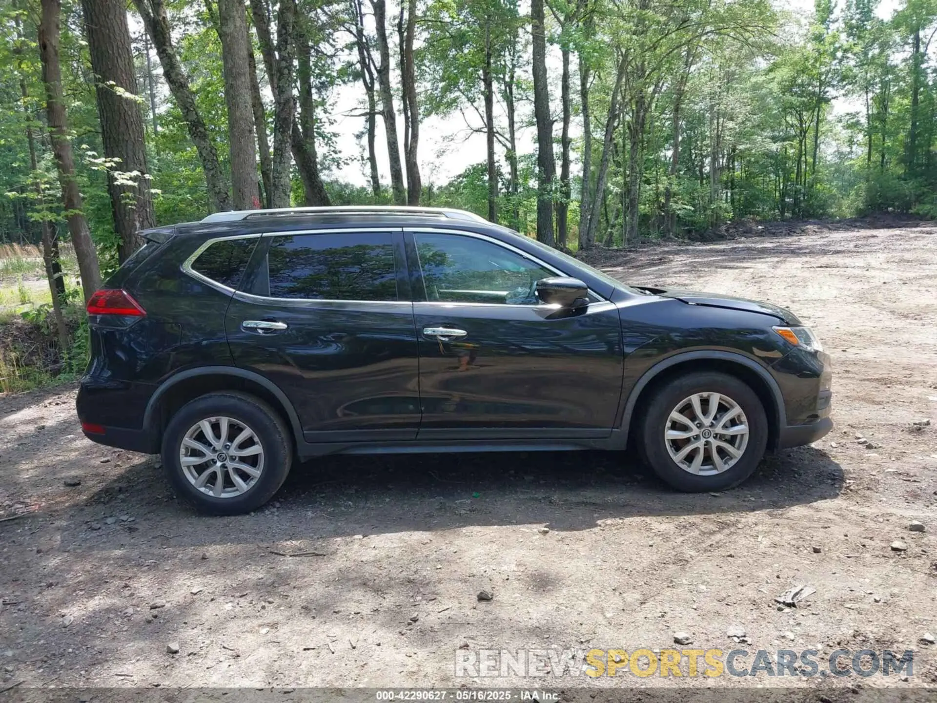 13 Photograph of a damaged car JN8AT2MT9LW041728 NISSAN ROGUE 2020