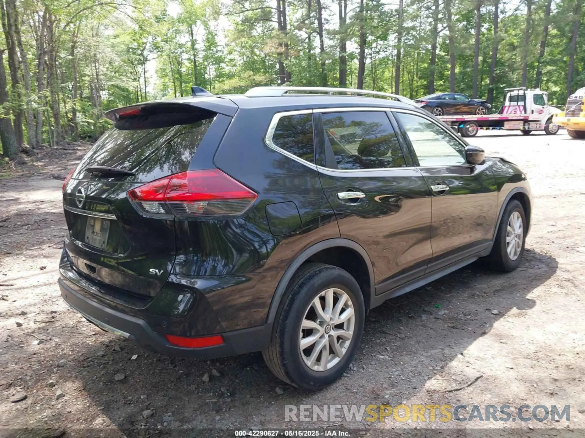 4 Photograph of a damaged car JN8AT2MT9LW041728 NISSAN ROGUE 2020