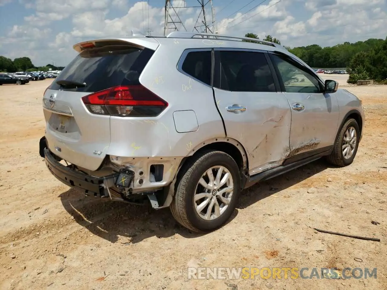 3 Photograph of a damaged car JN8AT2MTXLW009600 NISSAN ROGUE 2020