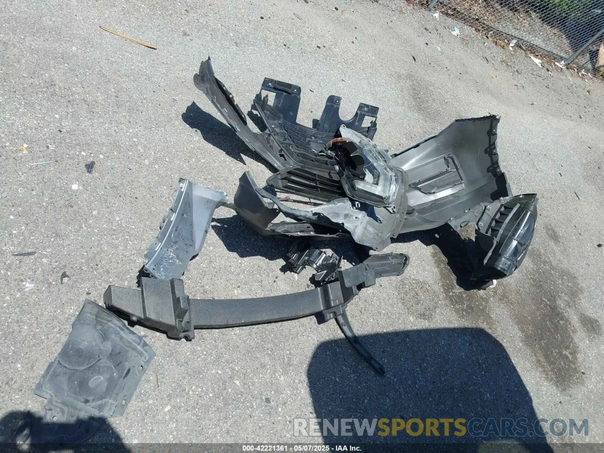12 Photograph of a damaged car JN8AT2MTXLW013193 NISSAN ROGUE 2020