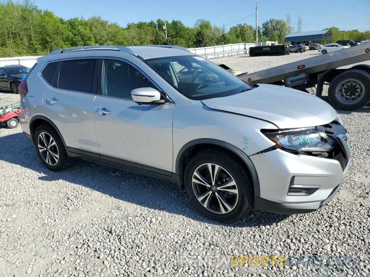 4 Photograph of a damaged car JN8AT2MTXLW014120 NISSAN ROGUE 2020