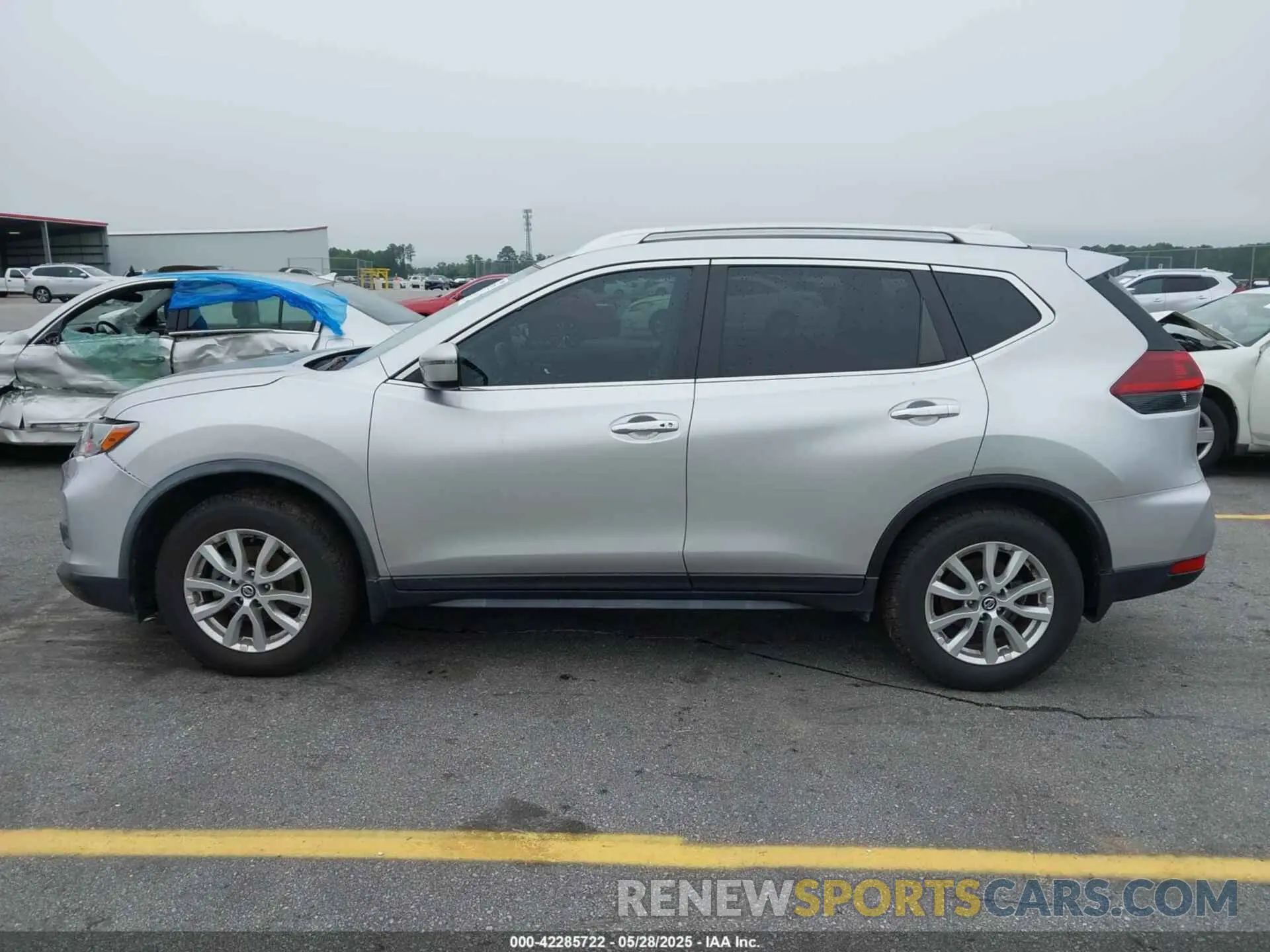 15 Photograph of a damaged car JN8AT2MTXLW018734 NISSAN ROGUE 2020