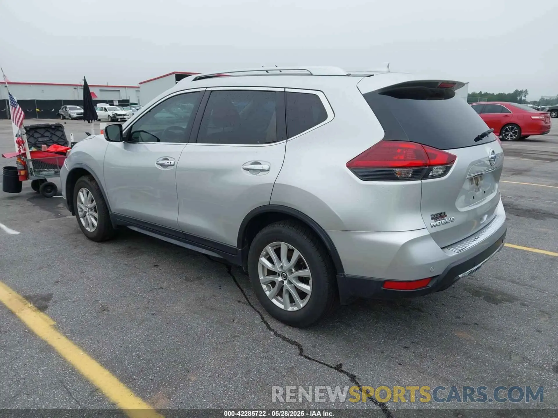 3 Photograph of a damaged car JN8AT2MTXLW018734 NISSAN ROGUE 2020