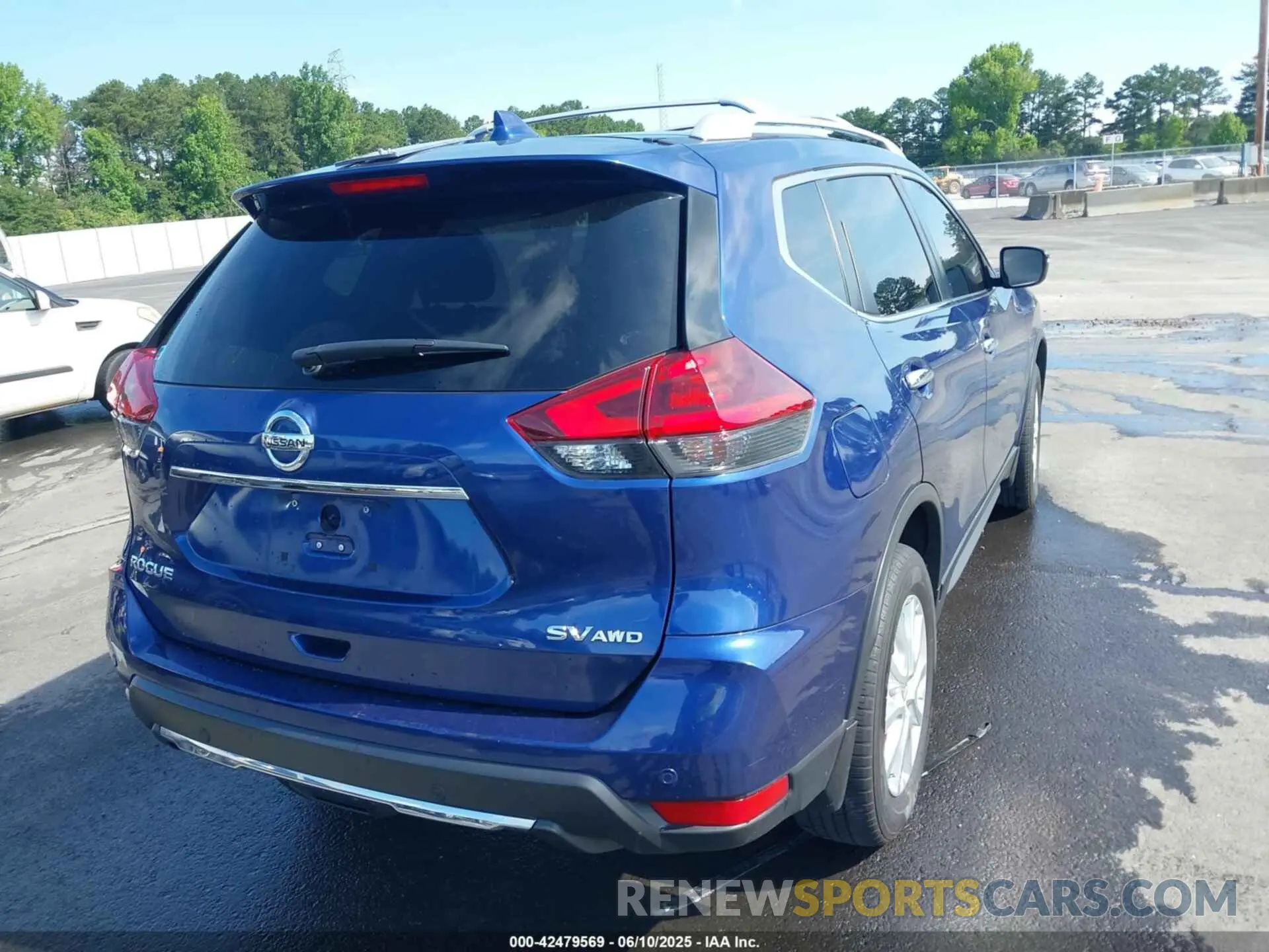 4 Photograph of a damaged car JN8AT2MV0LW133182 NISSAN ROGUE 2020