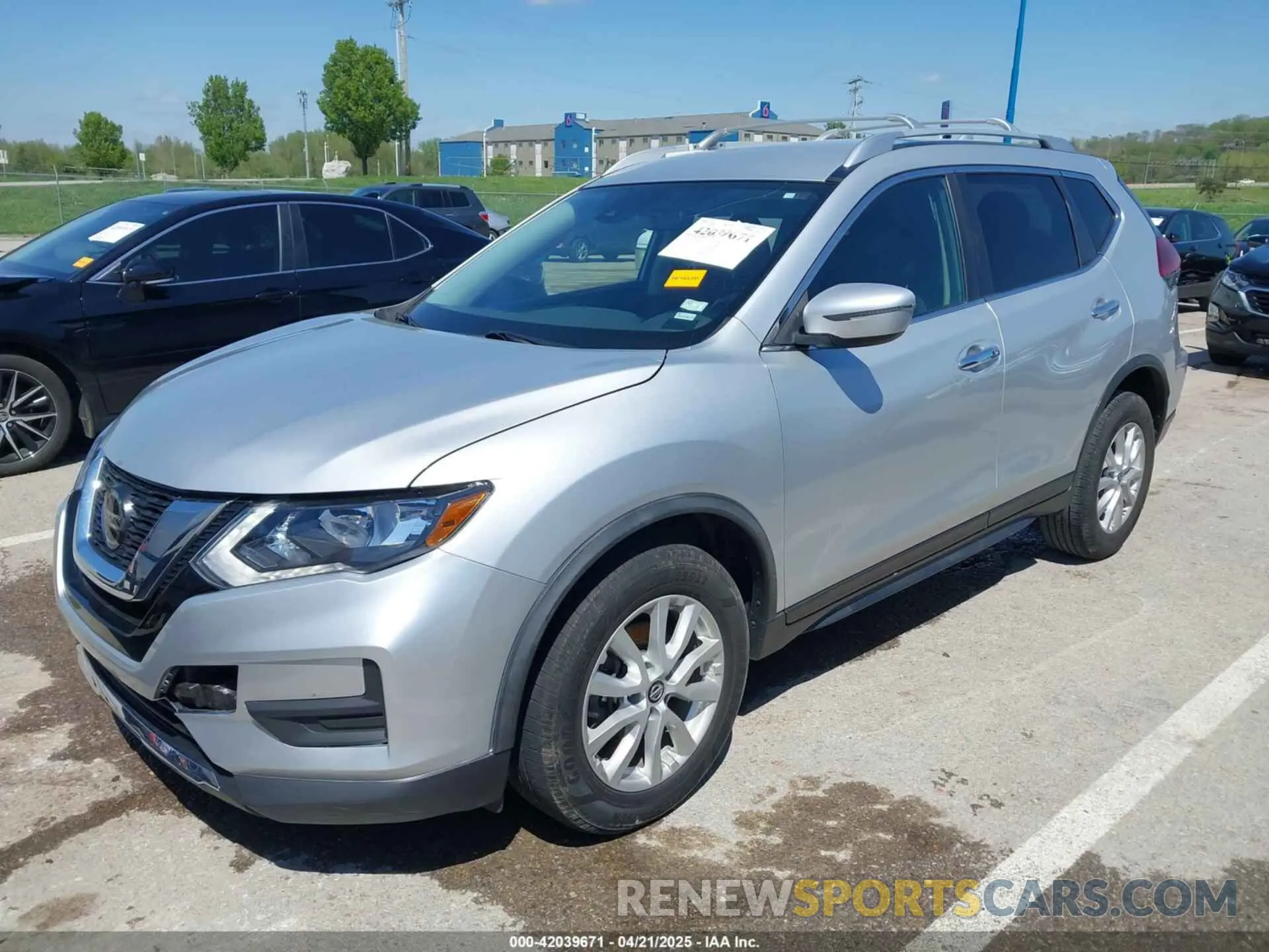 2 Photograph of a damaged car JN8AT2MV1LW100904 NISSAN ROGUE 2020