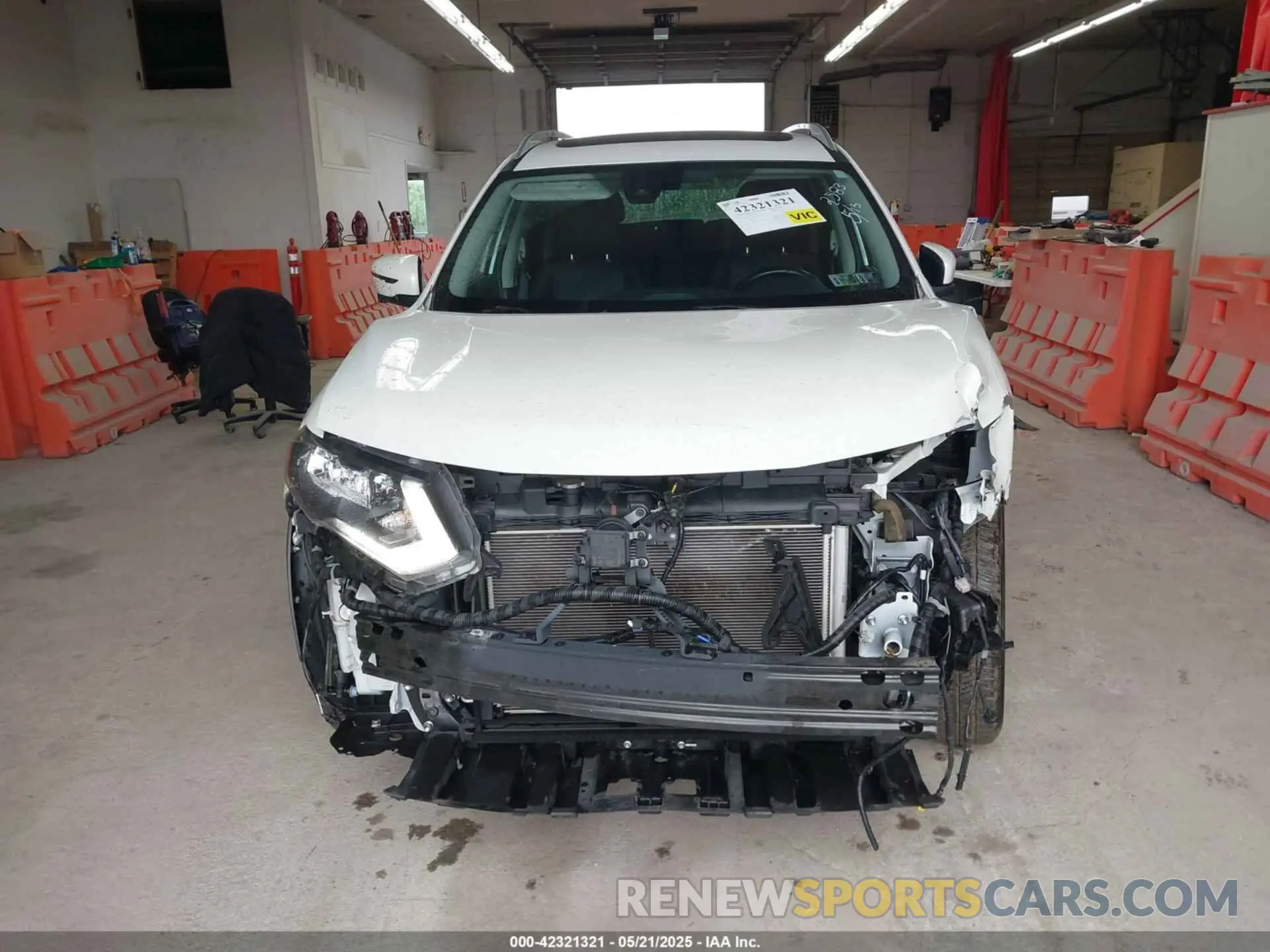 13 Photograph of a damaged car JN8AT2MV1LW112583 NISSAN ROGUE 2020