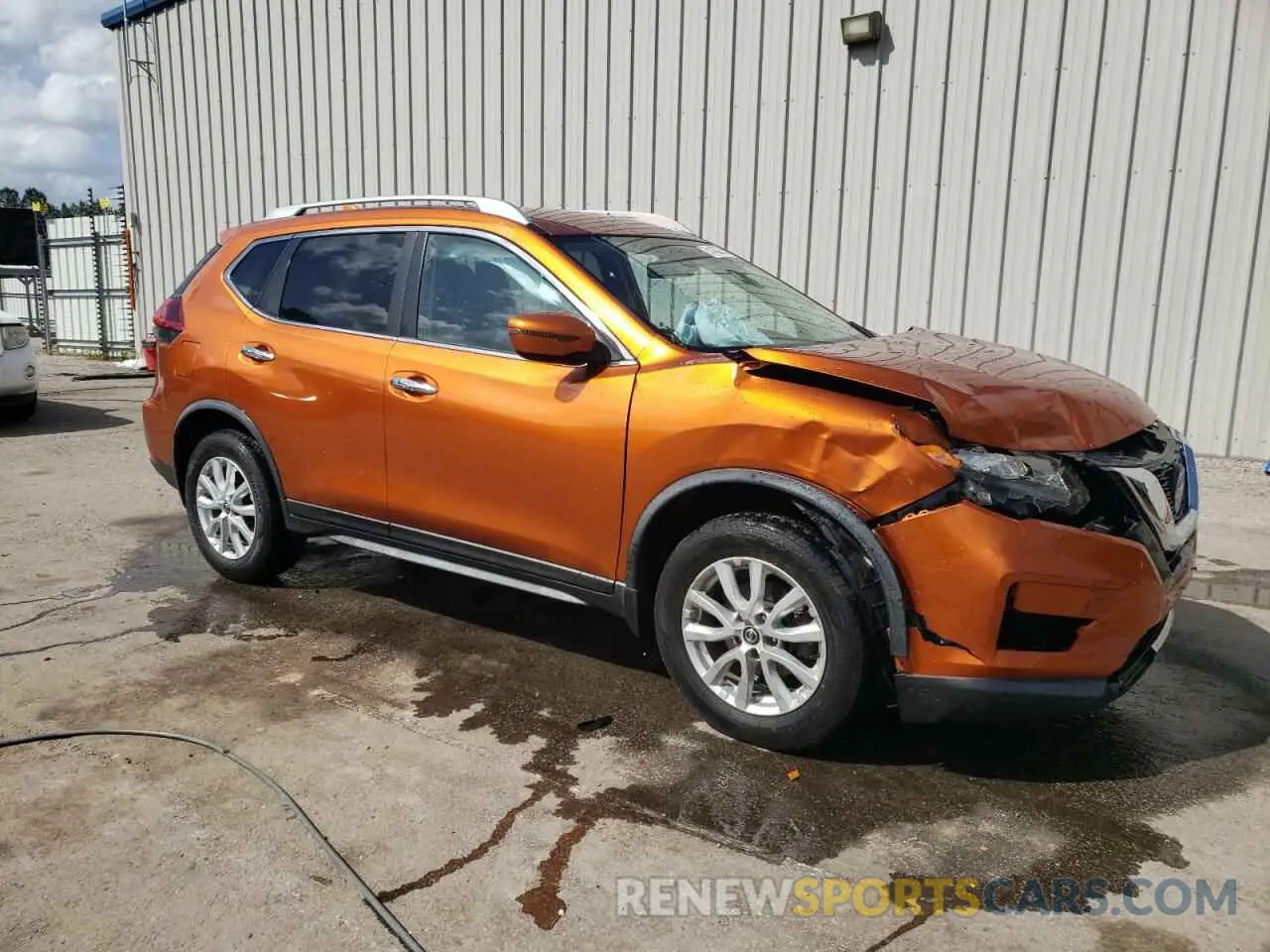 4 Photograph of a damaged car JN8AT2MV2LW104430 NISSAN ROGUE 2020