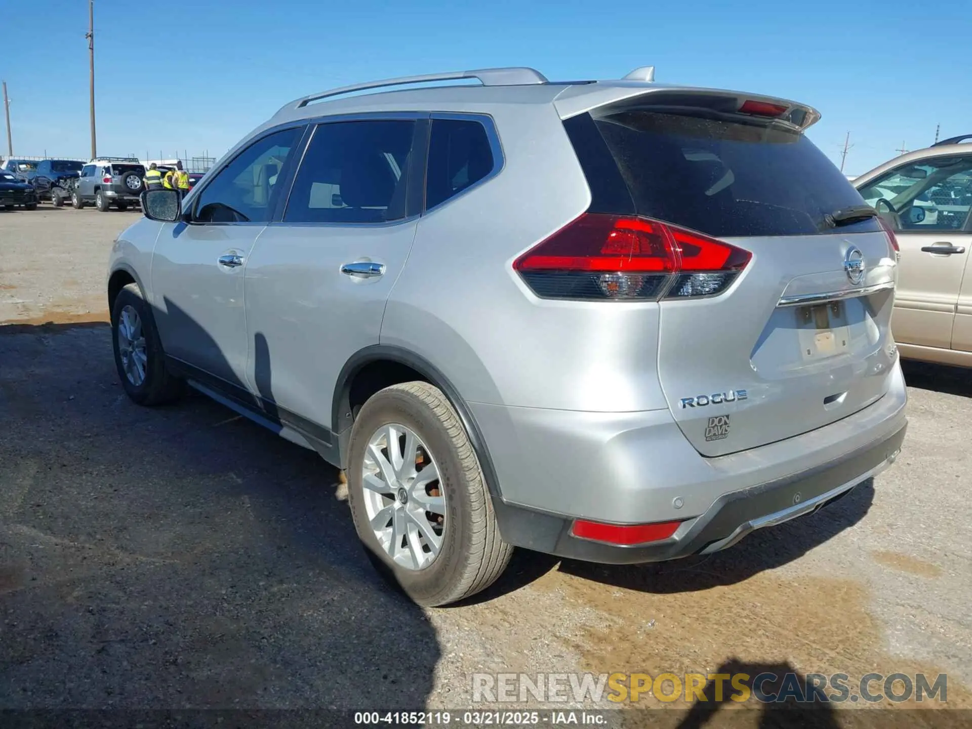 3 Photograph of a damaged car JN8AT2MV2LW112222 NISSAN ROGUE 2020