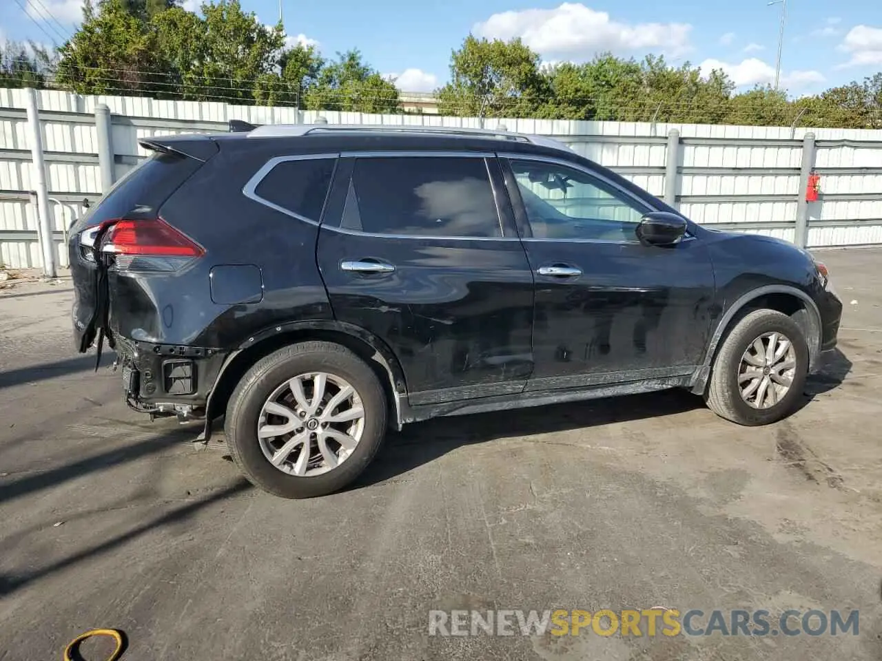 3 Photograph of a damaged car JN8AT2MV2LW117436 NISSAN ROGUE 2020