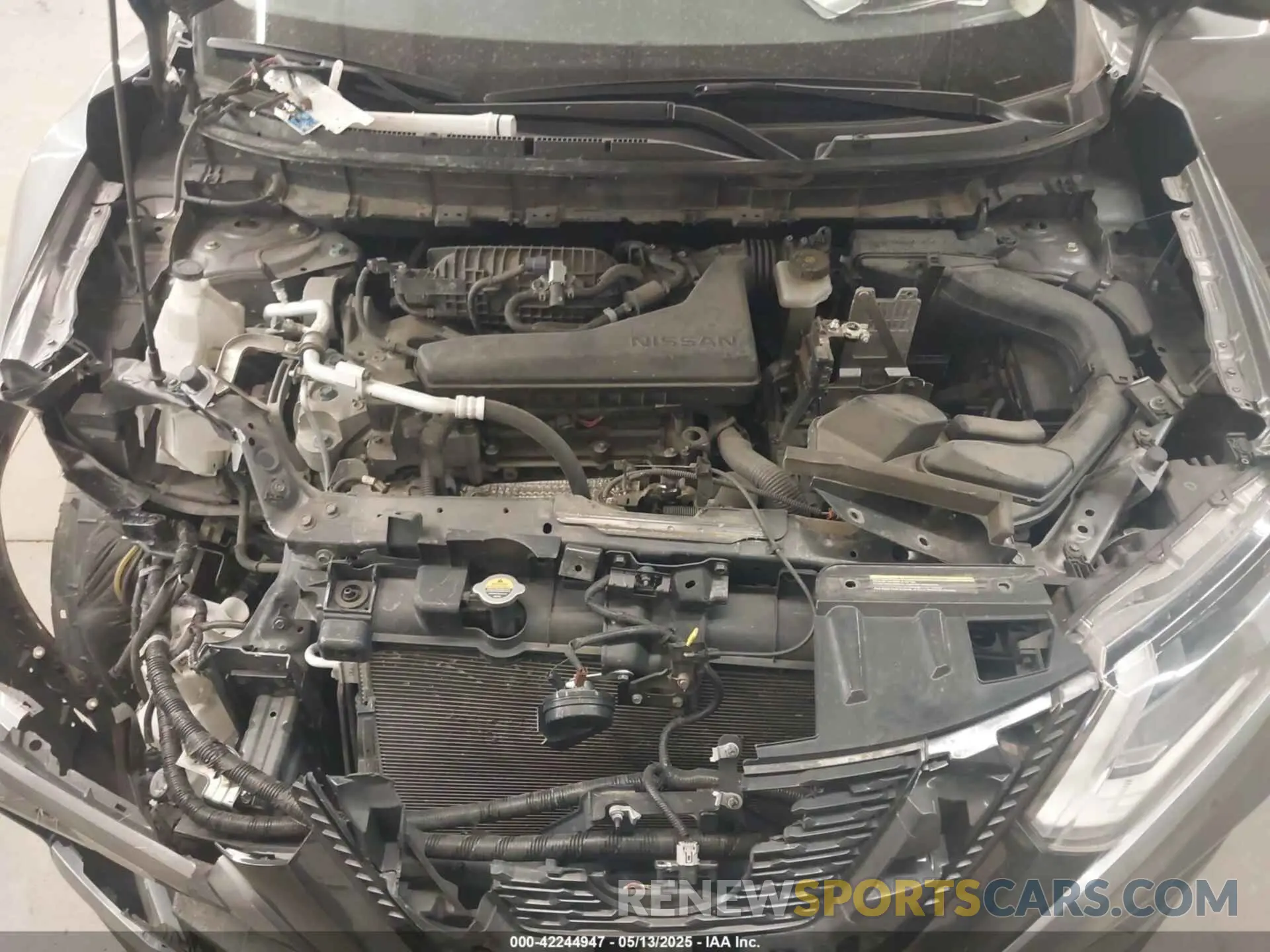 10 Photograph of a damaged car JN8AT2MV2LW118893 NISSAN ROGUE 2020