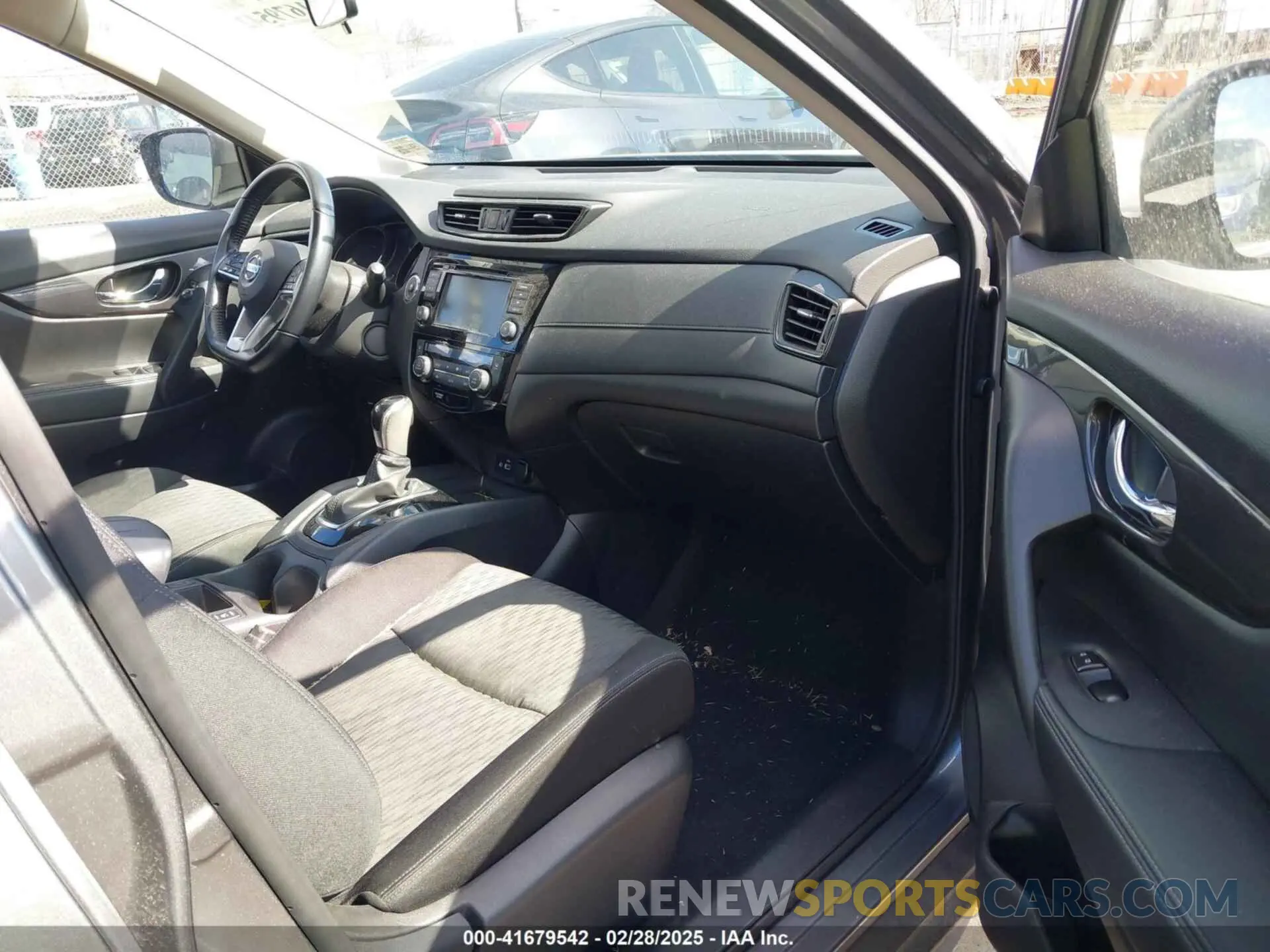 5 Photograph of a damaged car JN8AT2MV2LW122085 NISSAN ROGUE 2020