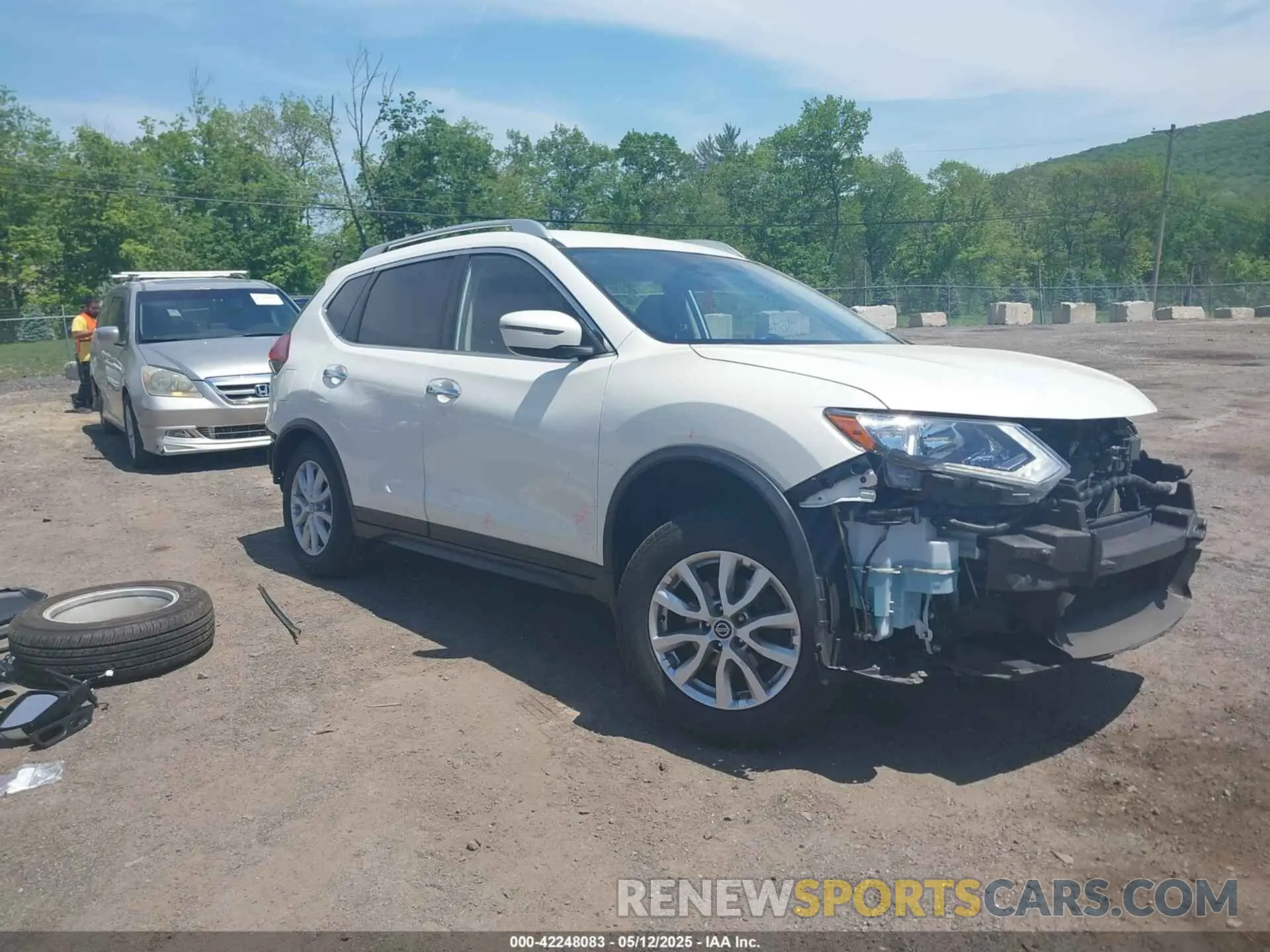 1 Photograph of a damaged car JN8AT2MV2LW136911 NISSAN ROGUE 2020