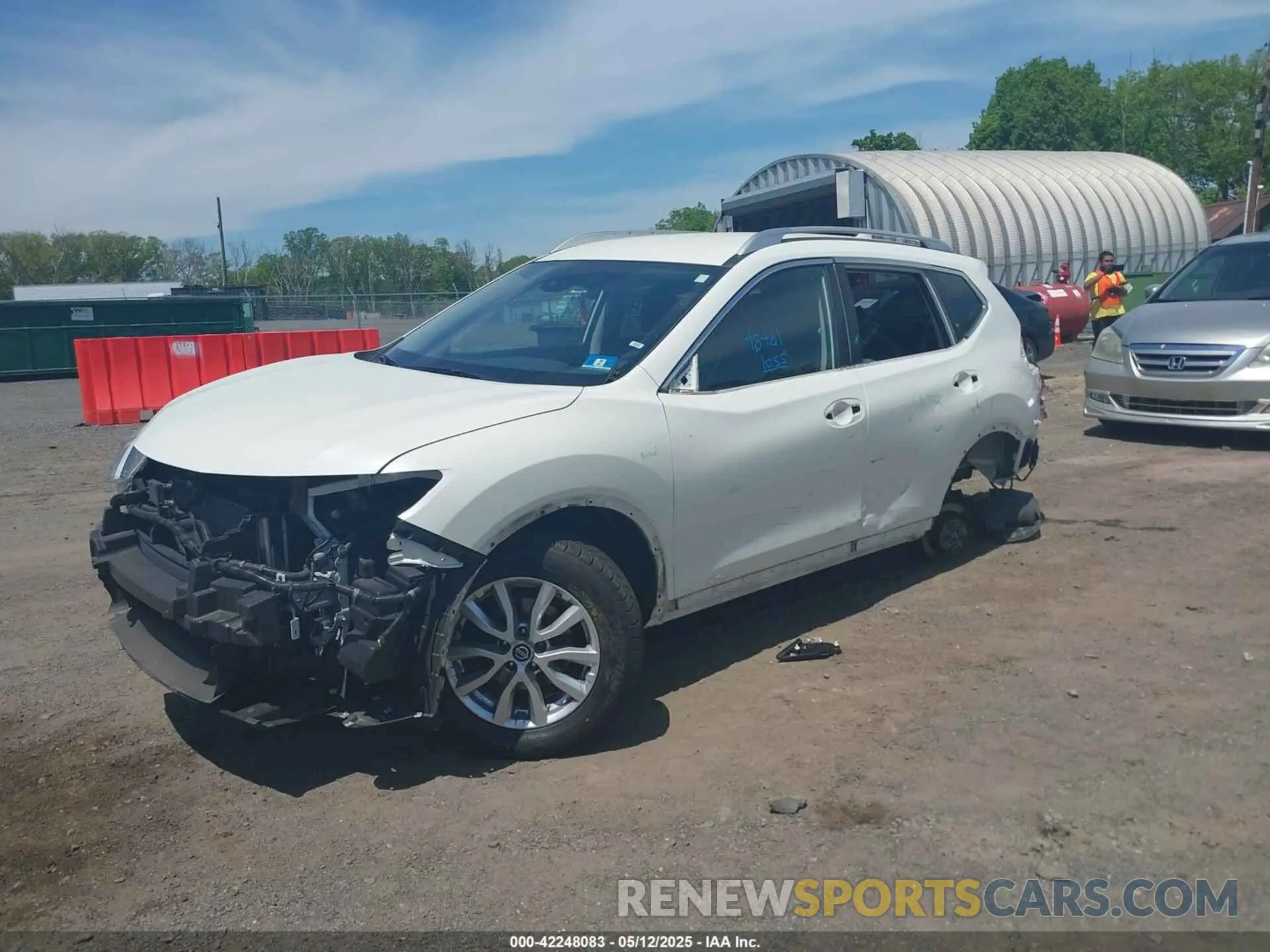 2 Photograph of a damaged car JN8AT2MV2LW136911 NISSAN ROGUE 2020