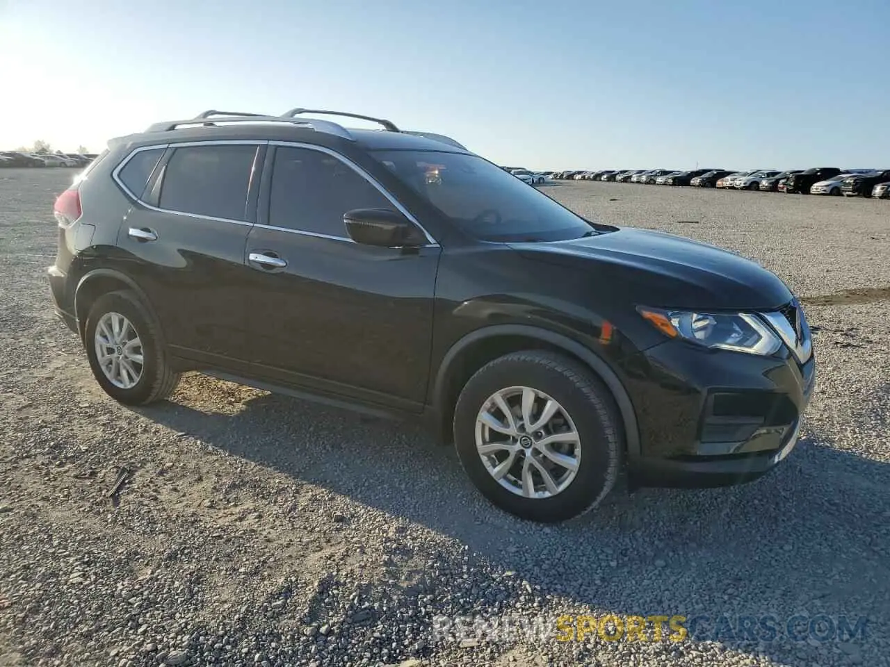 4 Photograph of a damaged car JN8AT2MV2LW137203 NISSAN ROGUE 2020