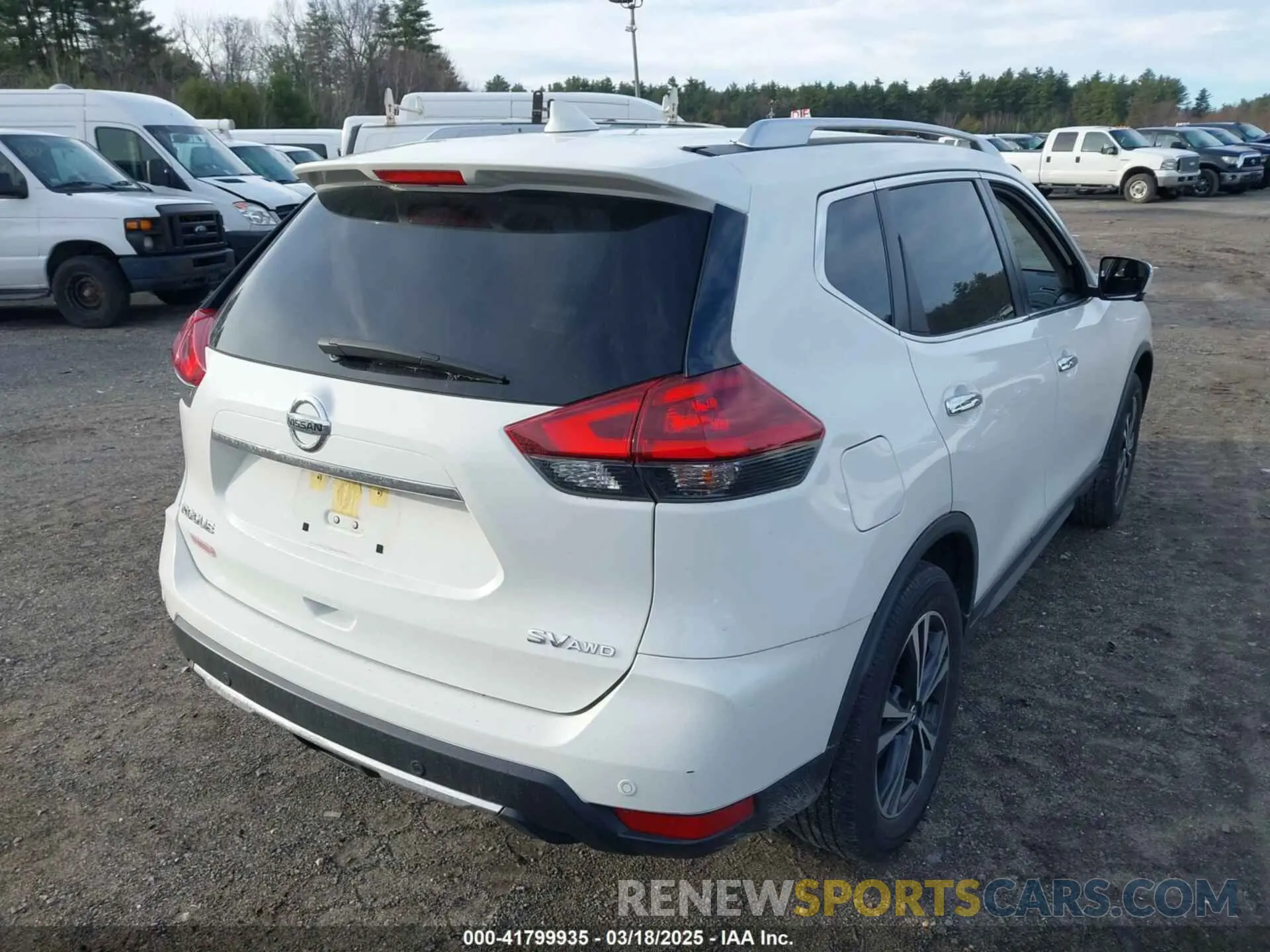 4 Photograph of a damaged car JN8AT2MV2LW138240 NISSAN ROGUE 2020