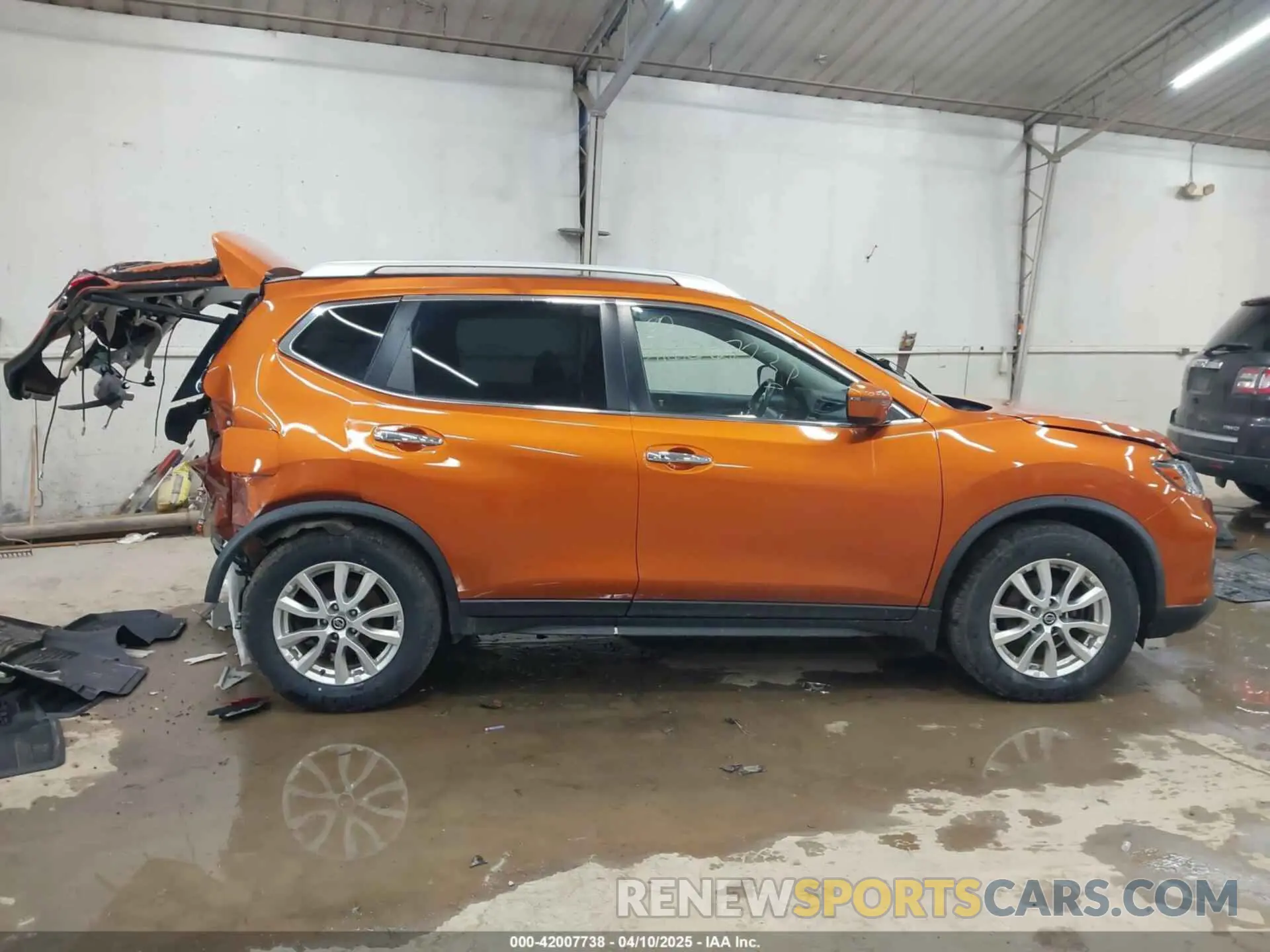 14 Photograph of a damaged car JN8AT2MV3LW104226 NISSAN ROGUE 2020