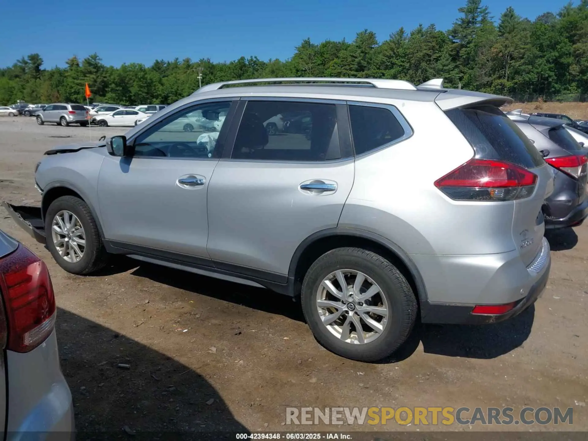 14 Photograph of a damaged car JN8AT2MV3LW110527 NISSAN ROGUE 2020