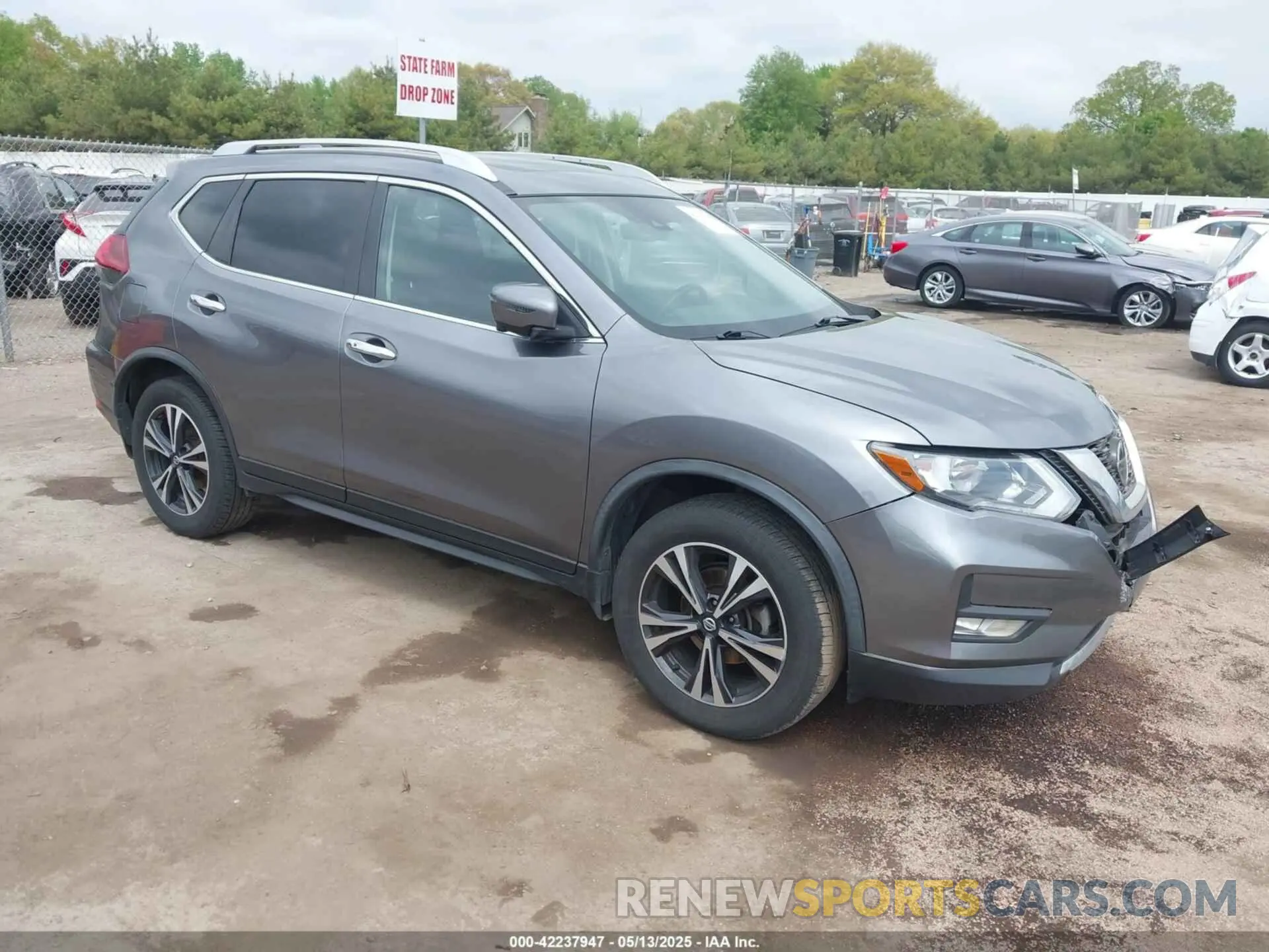 1 Photograph of a damaged car JN8AT2MV3LW118983 NISSAN ROGUE 2020