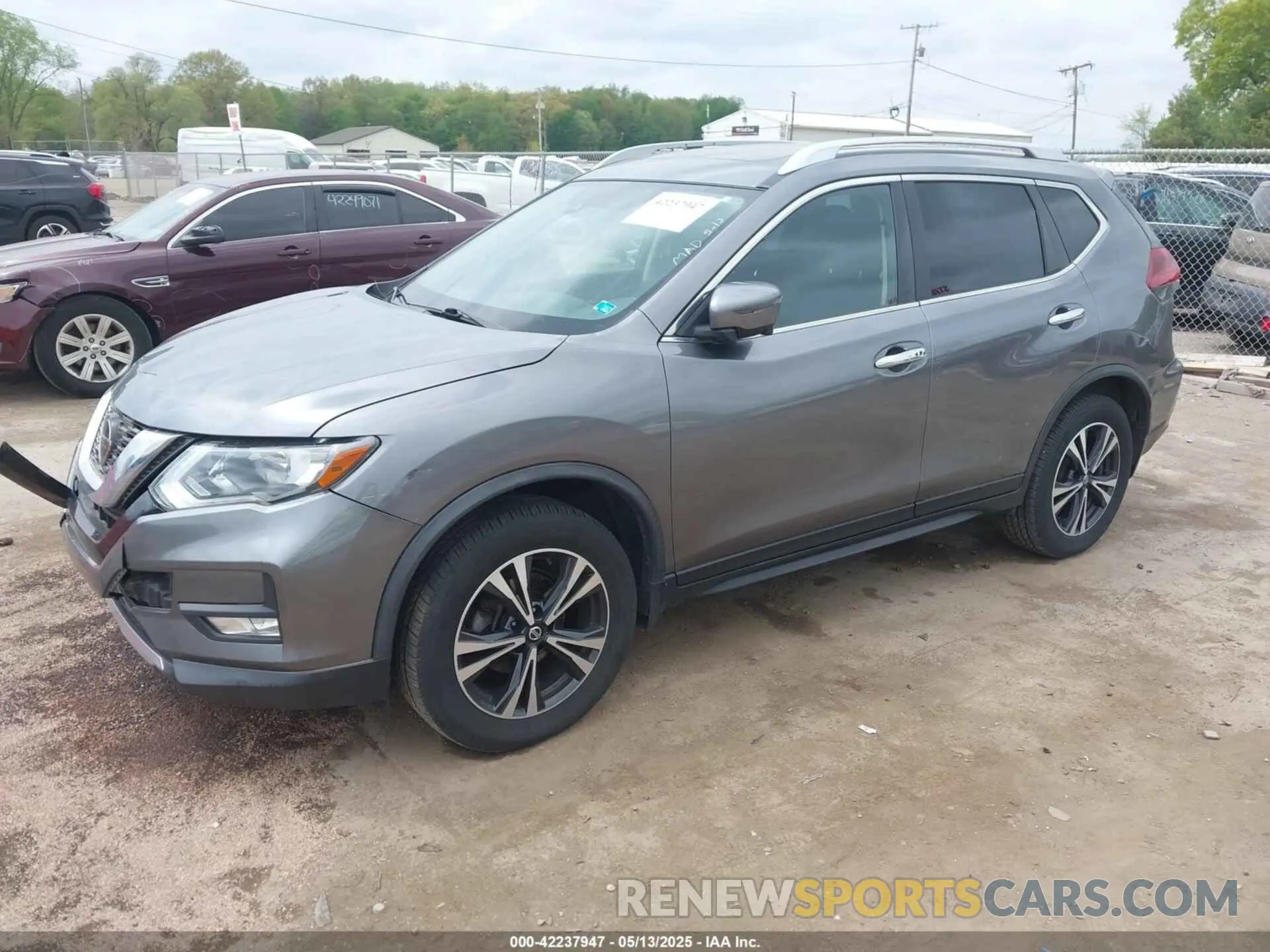 2 Photograph of a damaged car JN8AT2MV3LW118983 NISSAN ROGUE 2020