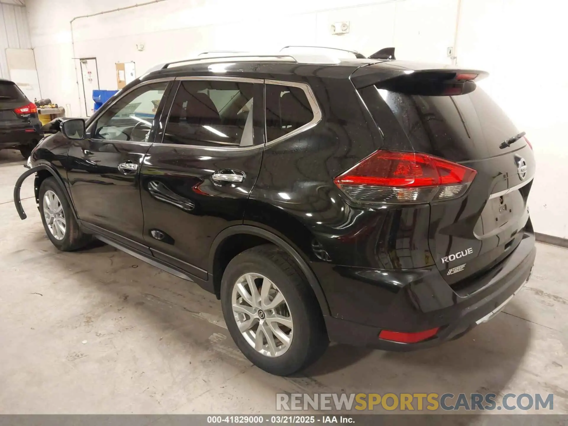 3 Photograph of a damaged car JN8AT2MV3LW132589 NISSAN ROGUE 2020