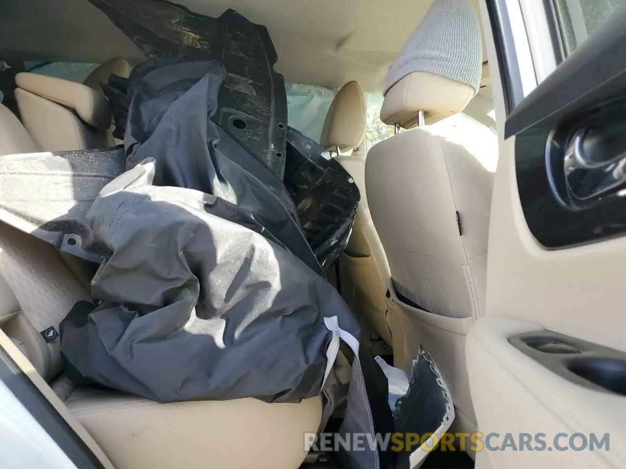 10 Photograph of a damaged car JN8AT2MV3LW136352 NISSAN ROGUE 2020