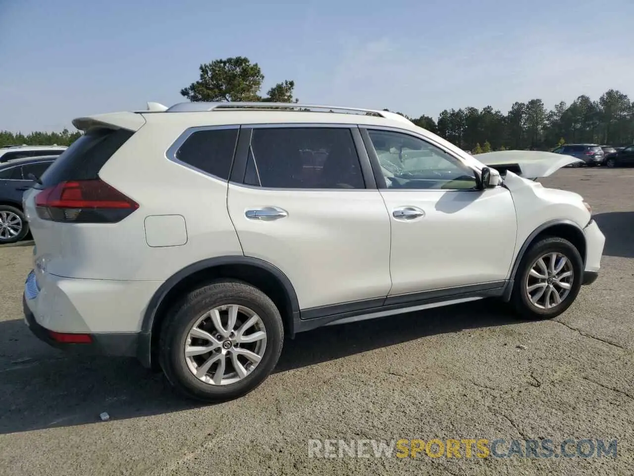 3 Photograph of a damaged car JN8AT2MV3LW136352 NISSAN ROGUE 2020