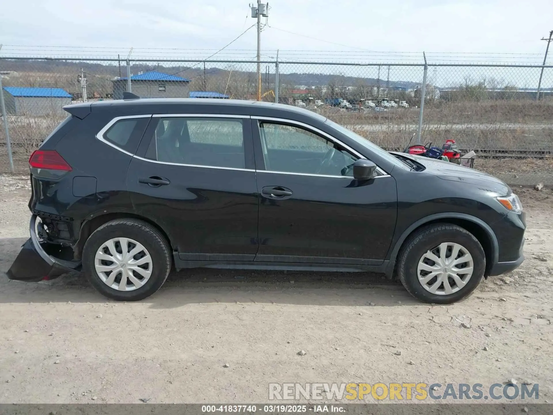 13 Photograph of a damaged car JN8AT2MV4LW106566 NISSAN ROGUE 2020