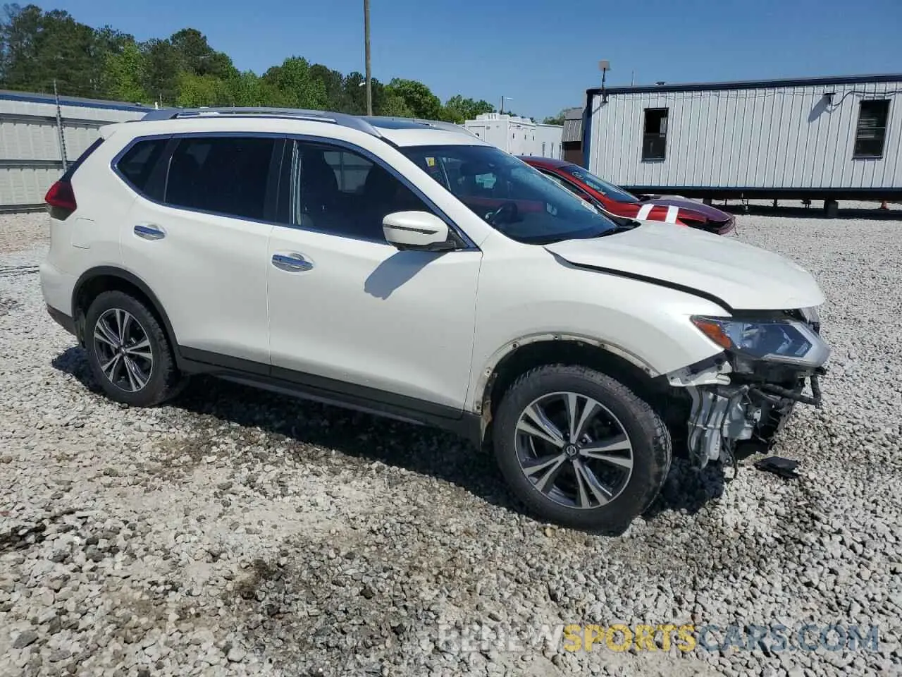4 Photograph of a damaged car JN8AT2MV4LW108267 NISSAN ROGUE 2020