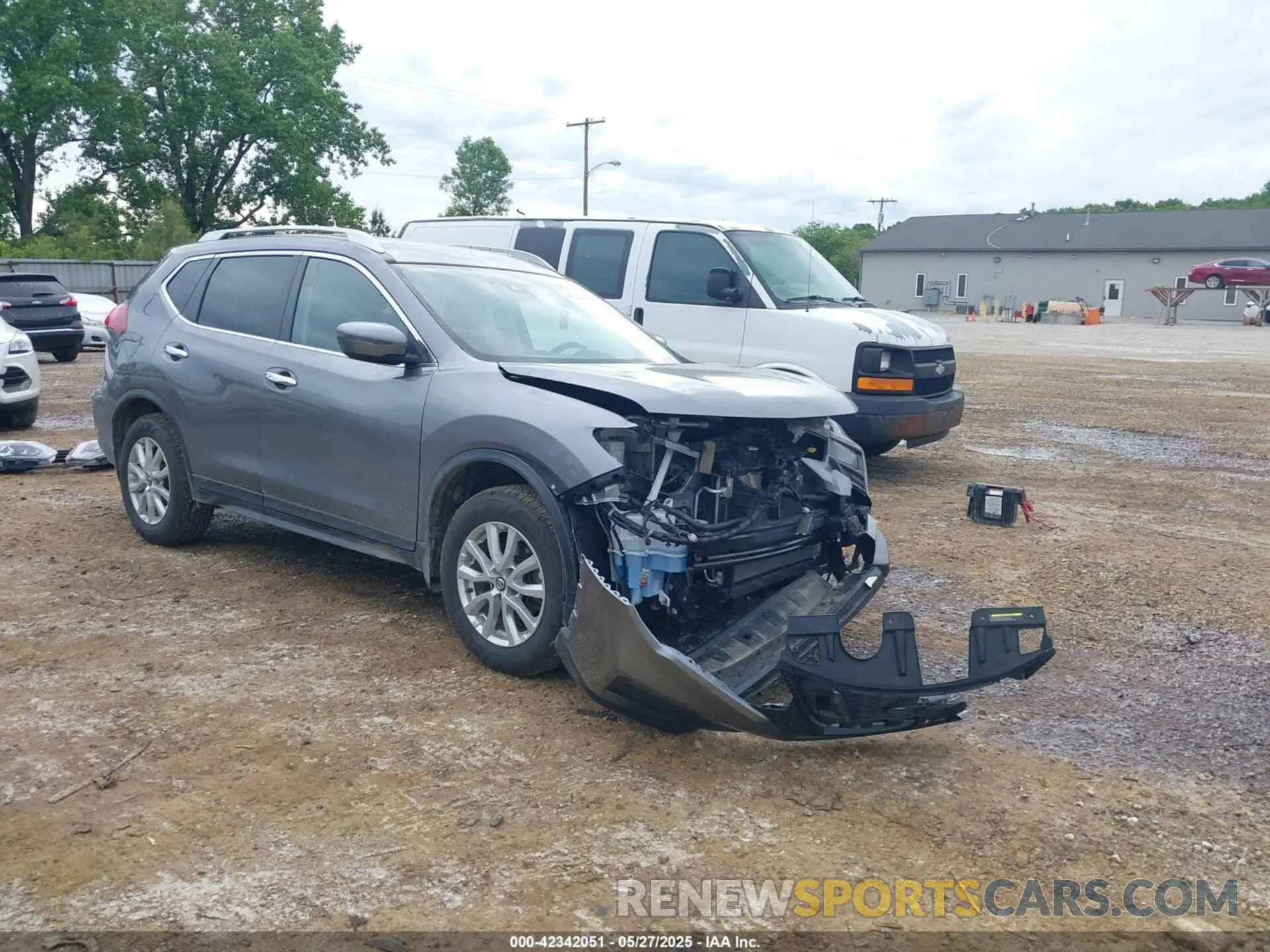 1 Photograph of a damaged car JN8AT2MV4LW112190 NISSAN ROGUE 2020