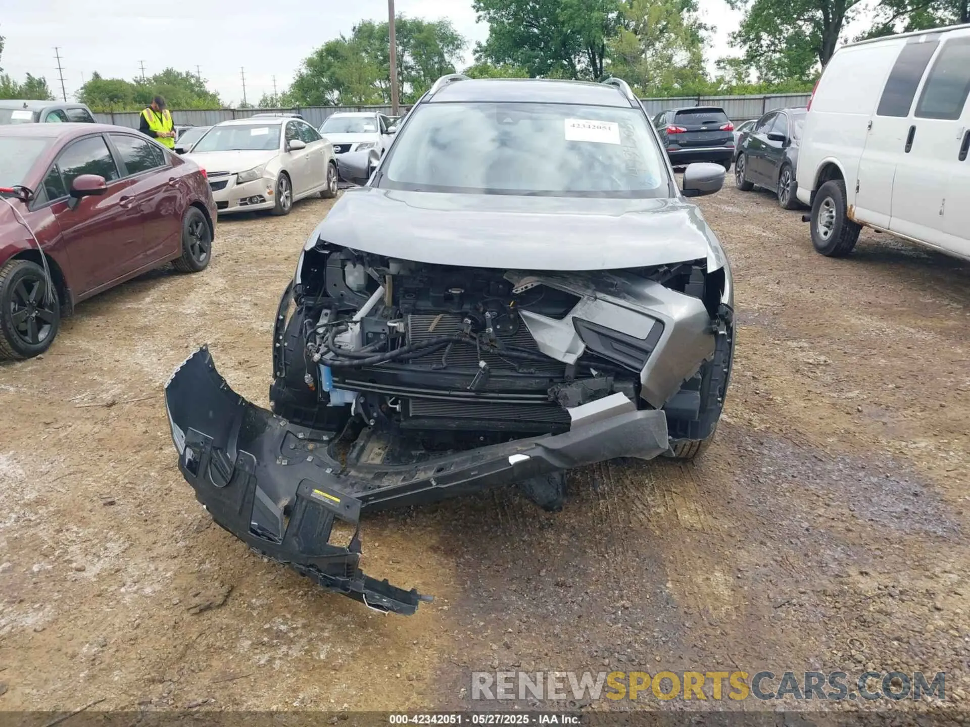 13 Photograph of a damaged car JN8AT2MV4LW112190 NISSAN ROGUE 2020