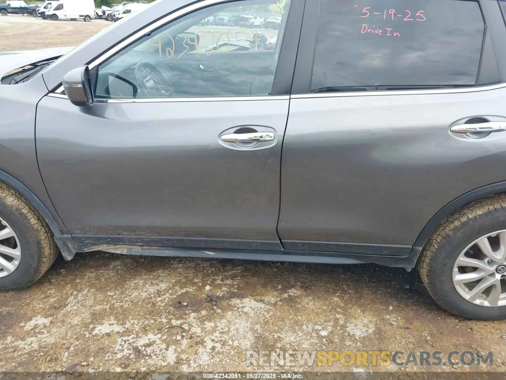 15 Photograph of a damaged car JN8AT2MV4LW112190 NISSAN ROGUE 2020