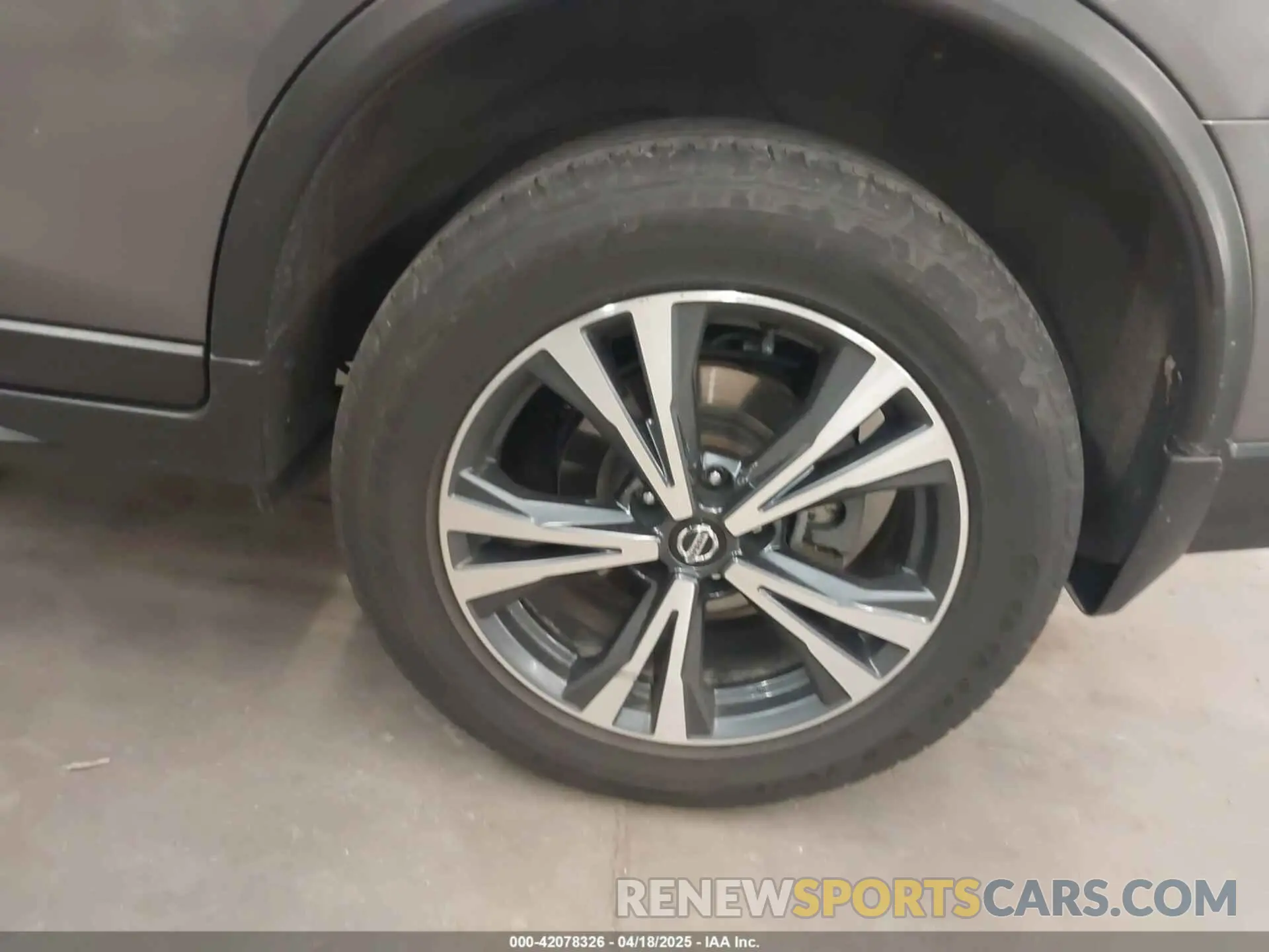 12 Photograph of a damaged car JN8AT2MV4LW134920 NISSAN ROGUE 2020