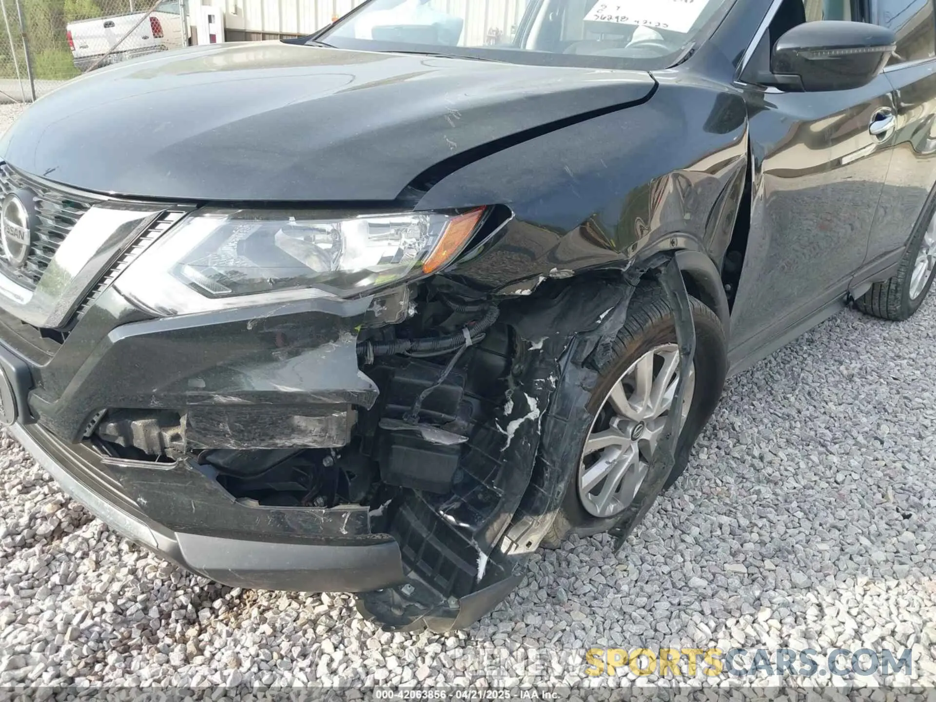 6 Photograph of a damaged car JN8AT2MV4LW136313 NISSAN ROGUE 2020