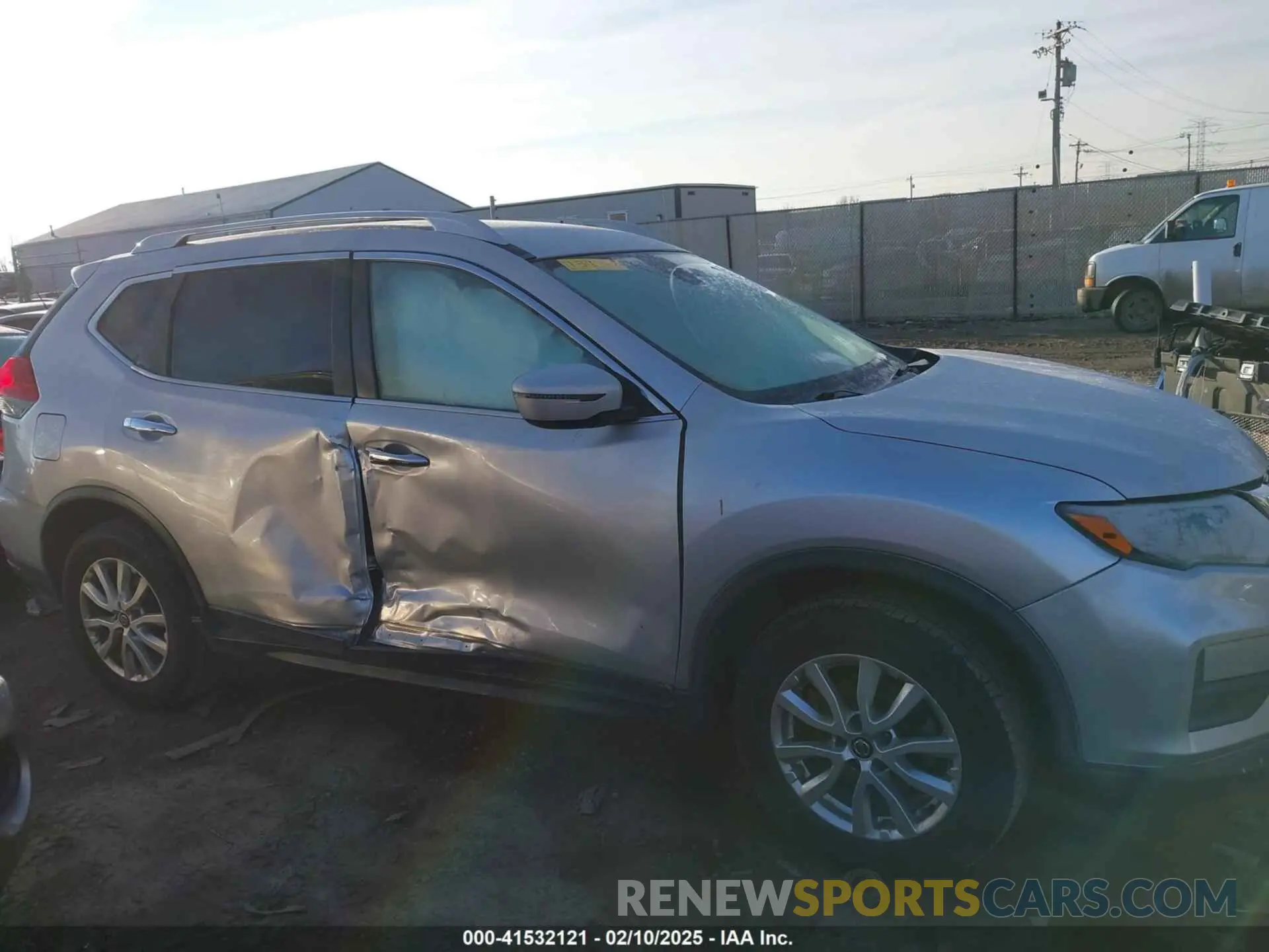 13 Photograph of a damaged car JN8AT2MV4LW139762 NISSAN ROGUE 2020