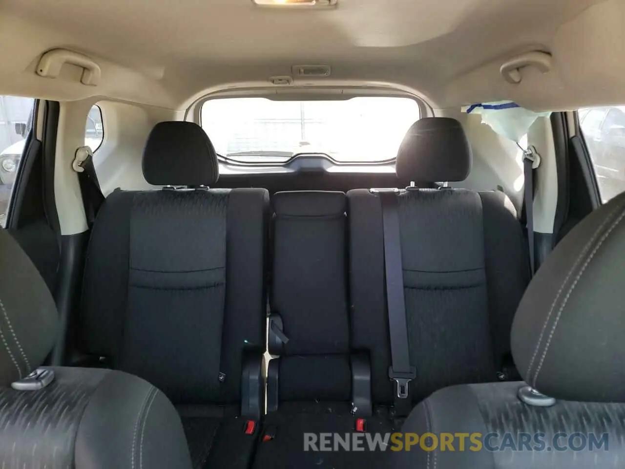 10 Photograph of a damaged car JN8AT2MV5LW112179 NISSAN ROGUE 2020