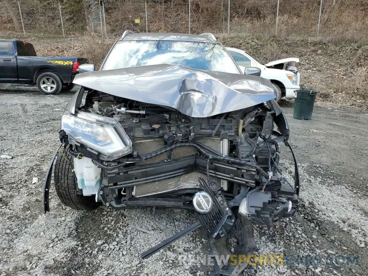 5 Photograph of a damaged car JN8AT2MV5LW122310 NISSAN ROGUE 2020