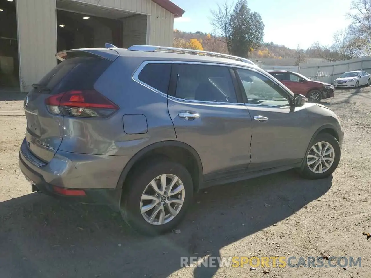 3 Photograph of a damaged car JN8AT2MV5LW137163 NISSAN ROGUE 2020