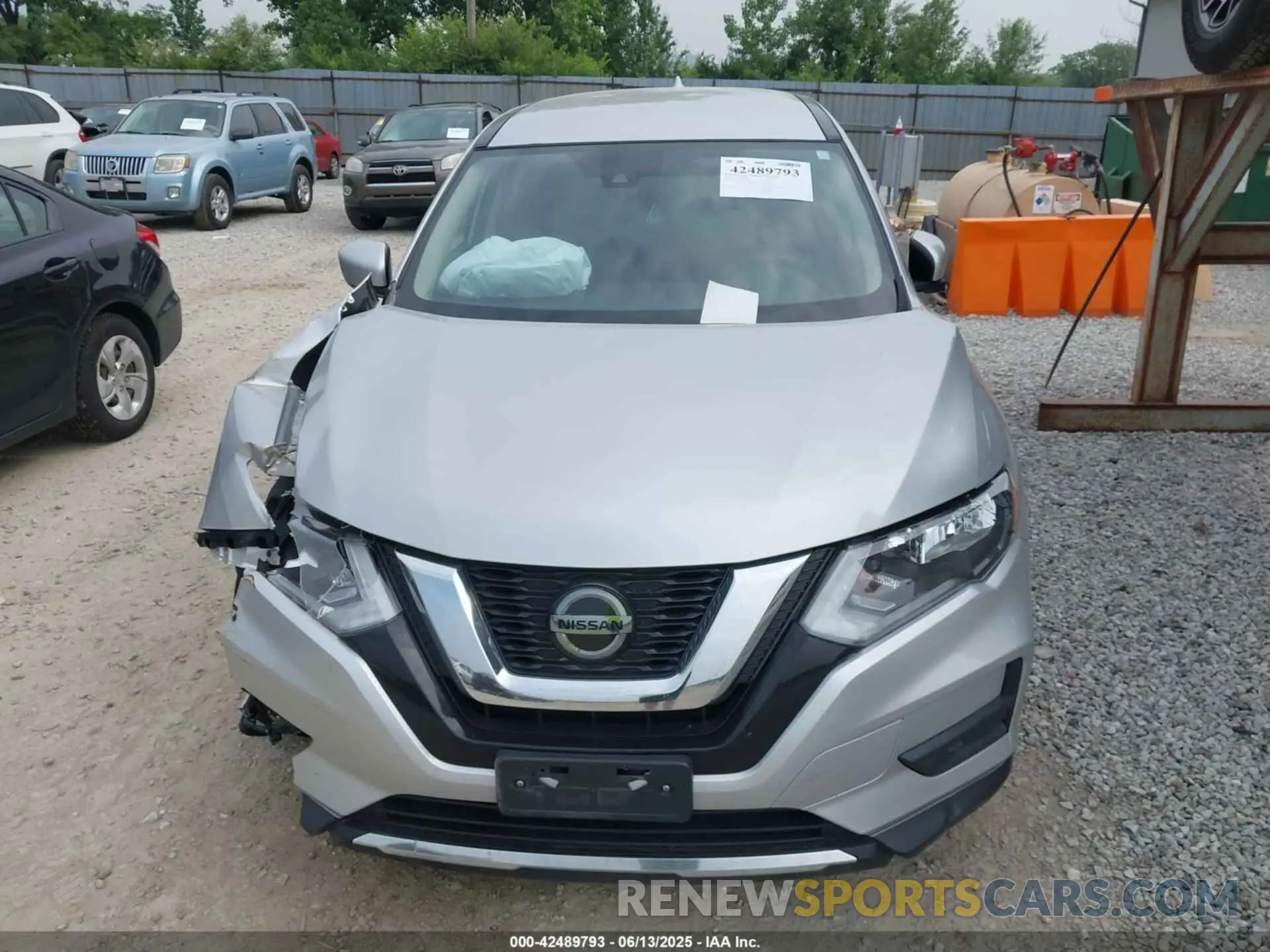 12 Photograph of a damaged car JN8AT2MV5LW138586 NISSAN ROGUE 2020