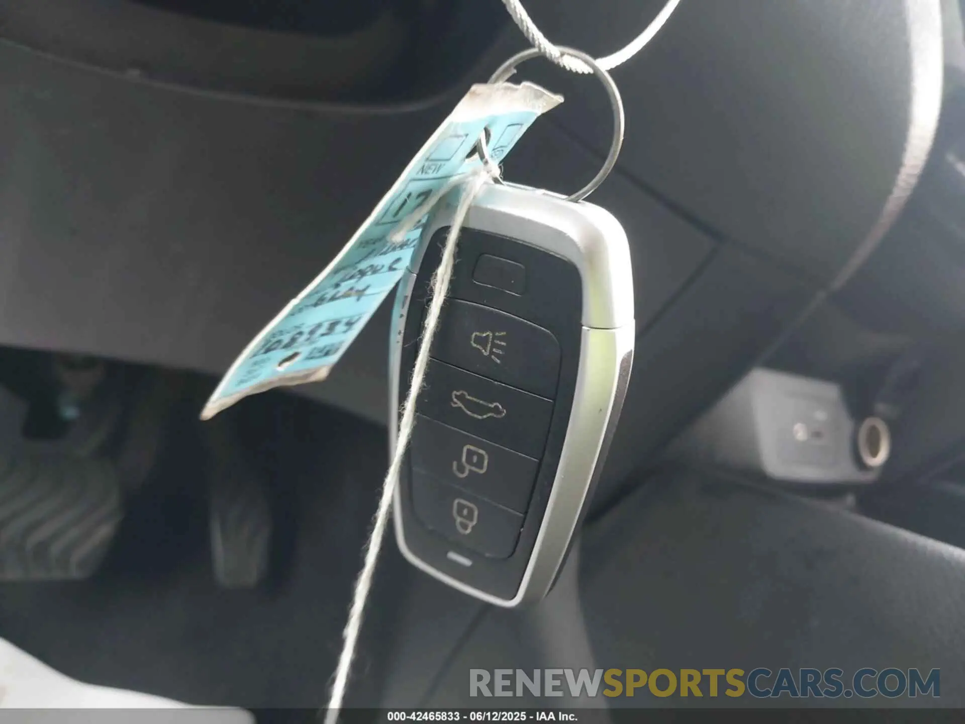 11 Photograph of a damaged car JN8AT2MV6LW108934 NISSAN ROGUE 2020