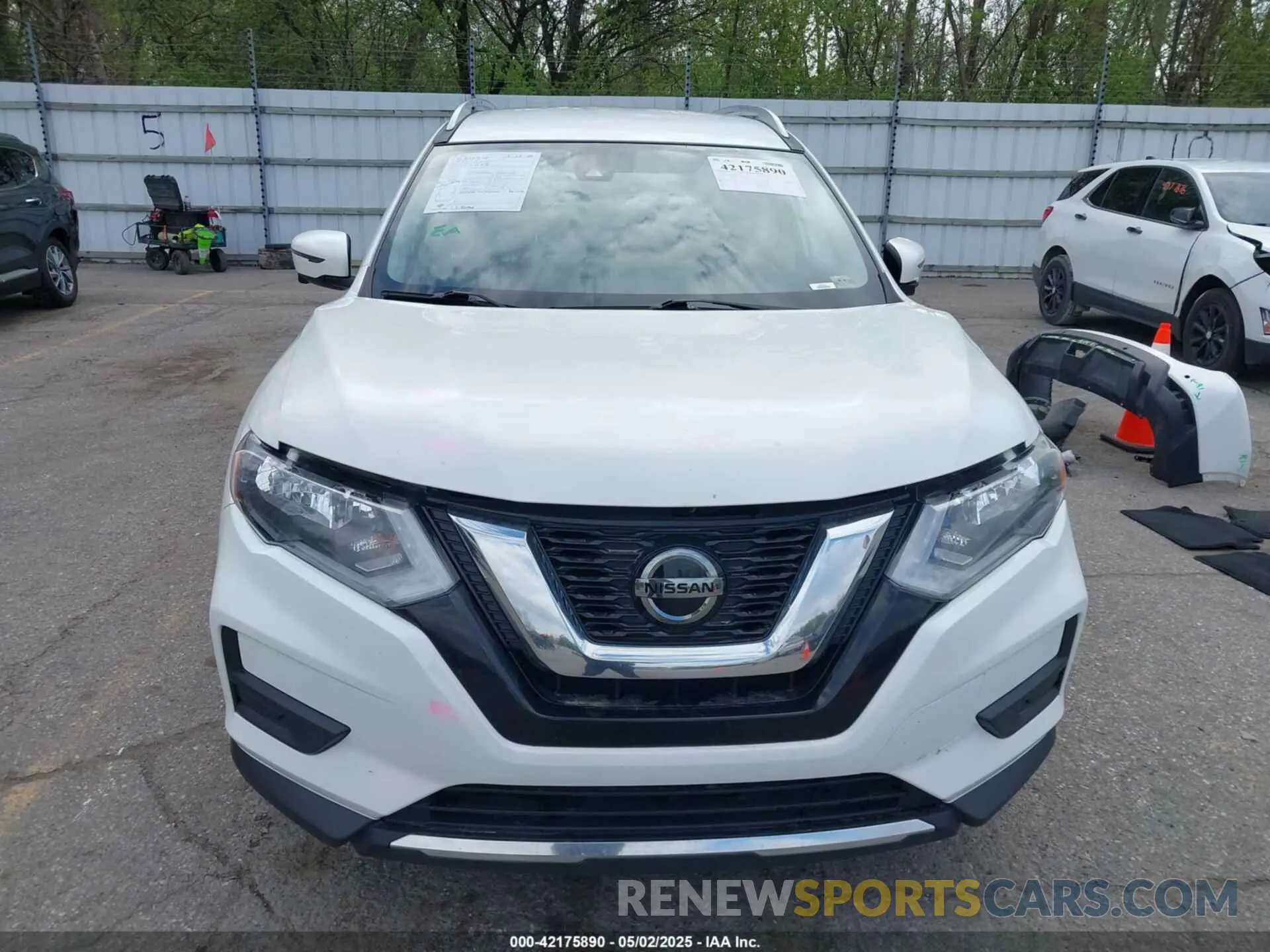 12 Photograph of a damaged car JN8AT2MV6LW138404 NISSAN ROGUE 2020