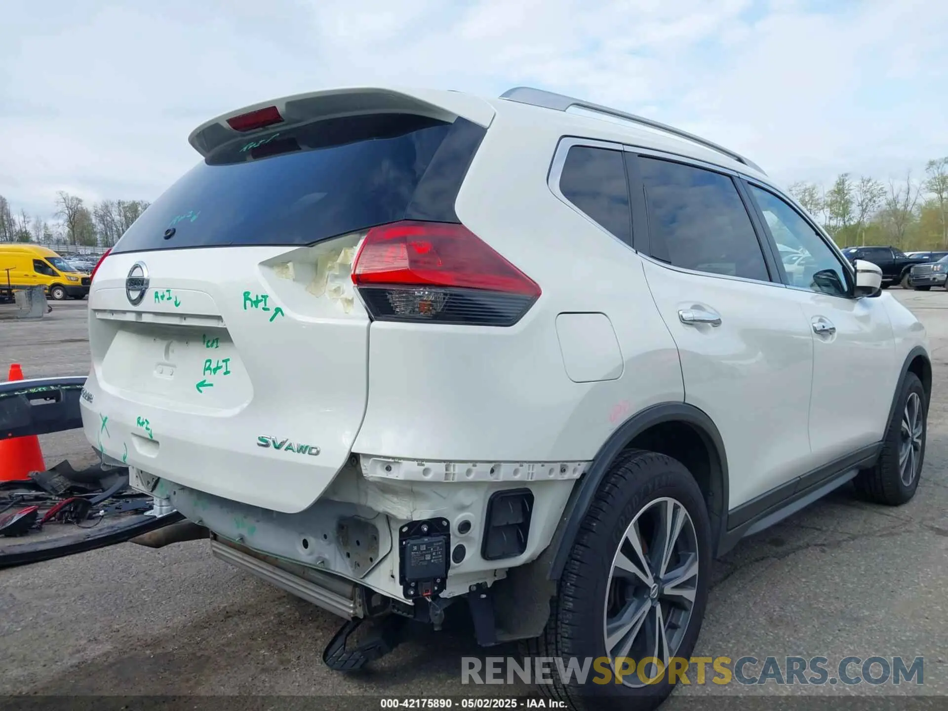 6 Photograph of a damaged car JN8AT2MV6LW138404 NISSAN ROGUE 2020