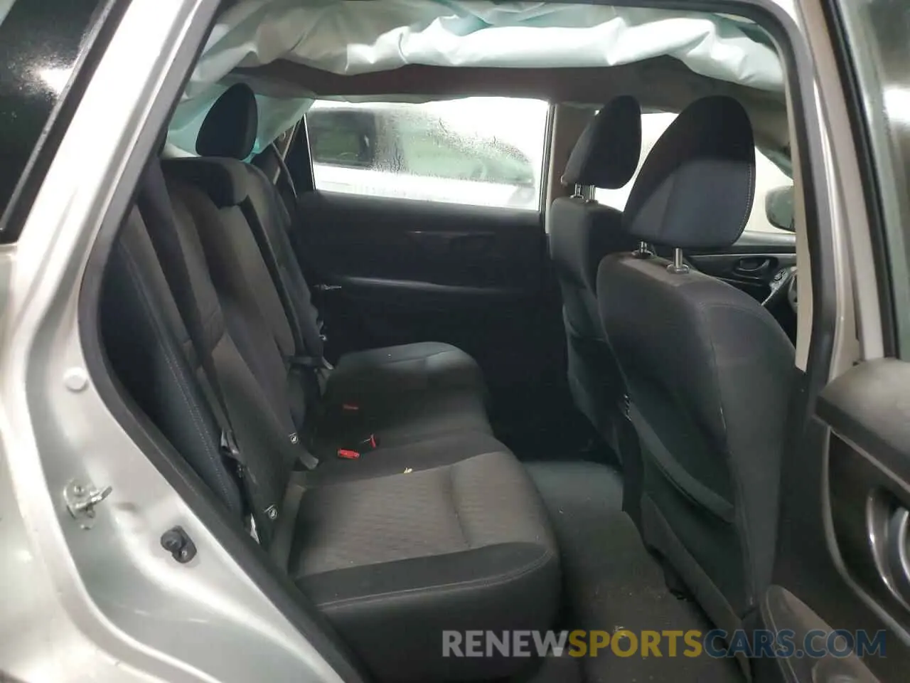 10 Photograph of a damaged car JN8AT2MV6LW138614 NISSAN ROGUE 2020
