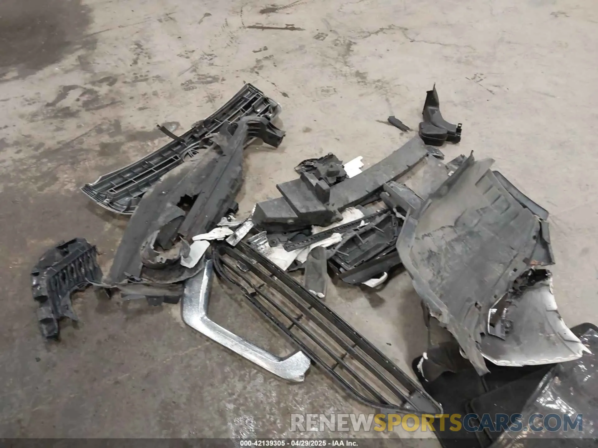 12 Photograph of a damaged car JN8AT2MV6LW140928 NISSAN ROGUE 2020