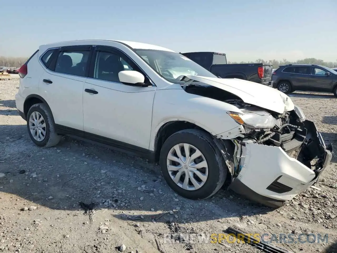 4 Photograph of a damaged car JN8AT2MV6LW143005 NISSAN ROGUE 2020