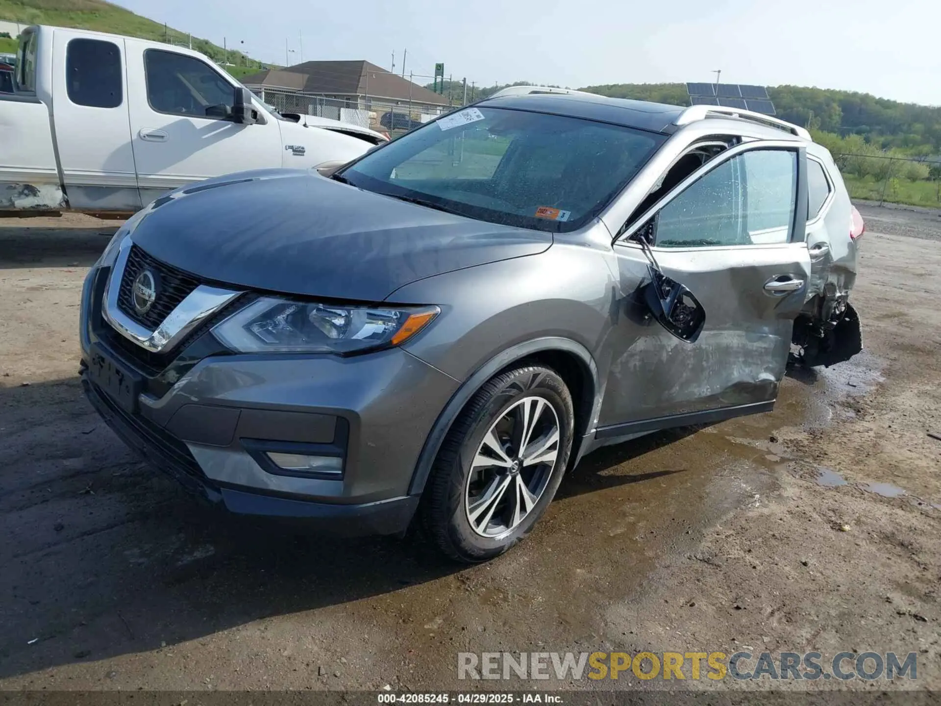 2 Photograph of a damaged car JN8AT2MV7LW116590 NISSAN ROGUE 2020