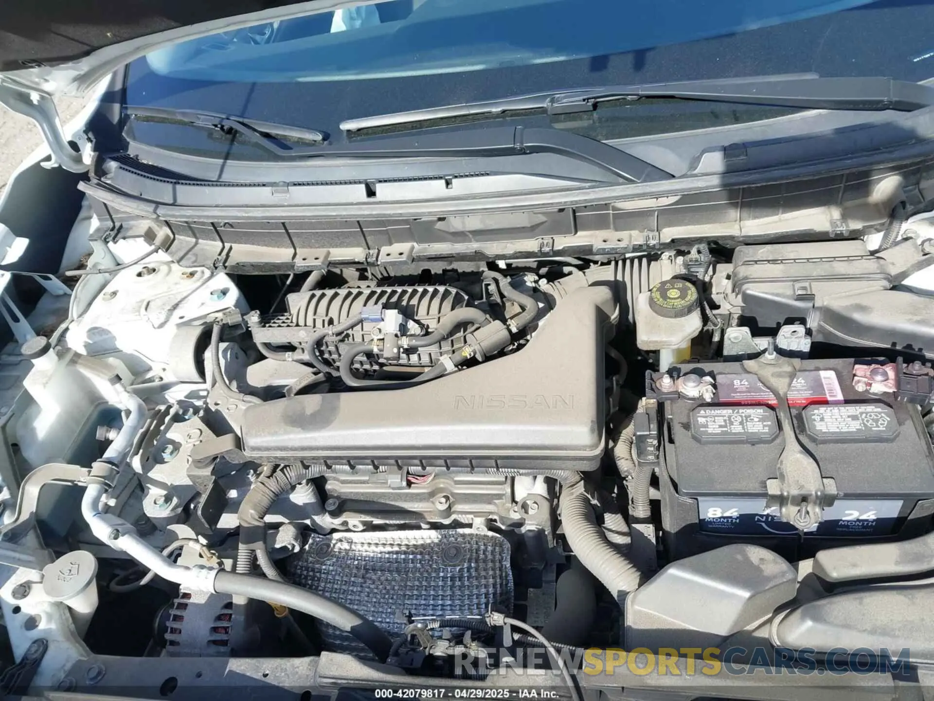 10 Photograph of a damaged car JN8AT2MV7LW118470 NISSAN ROGUE 2020