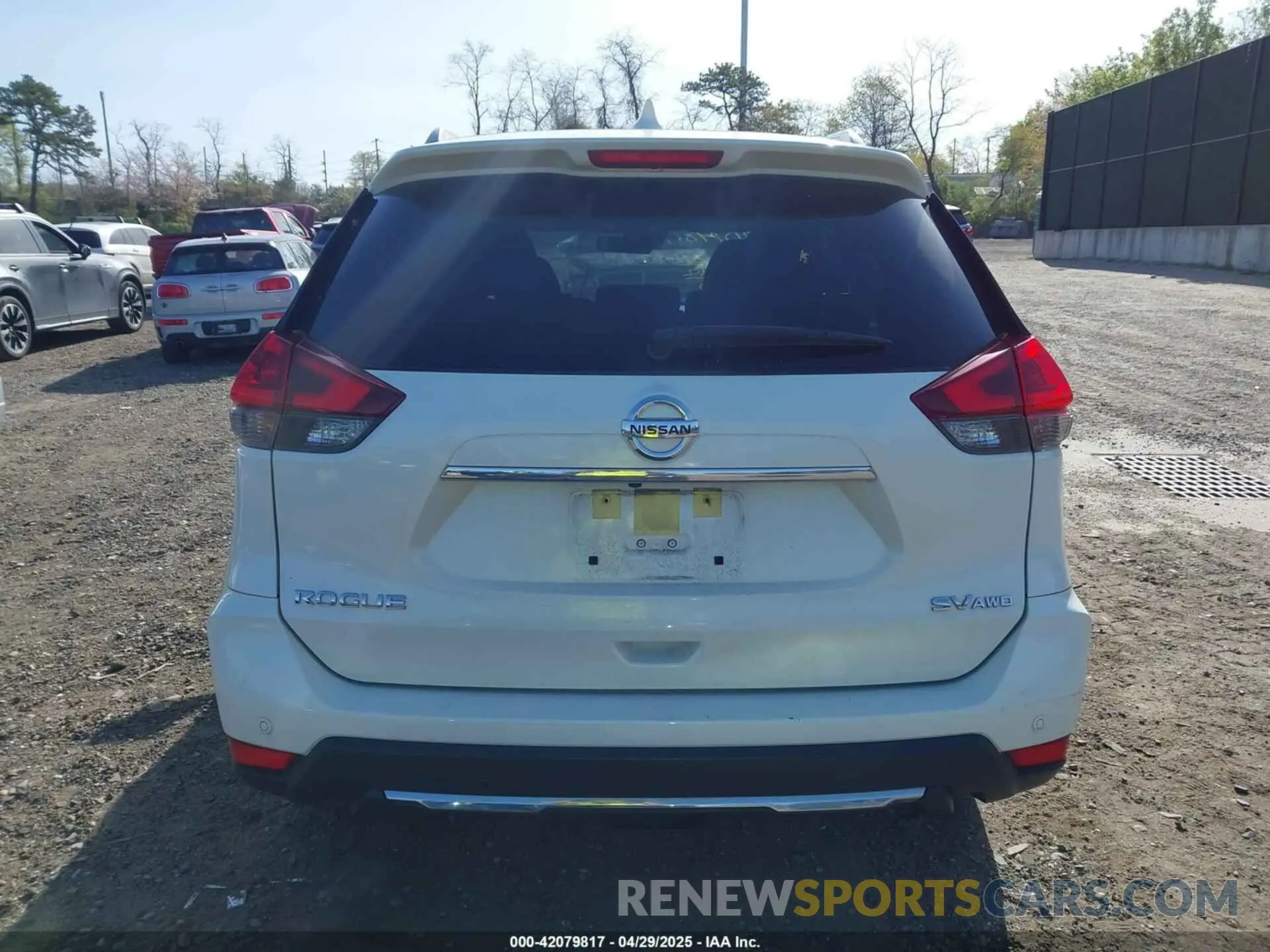 16 Photograph of a damaged car JN8AT2MV7LW118470 NISSAN ROGUE 2020