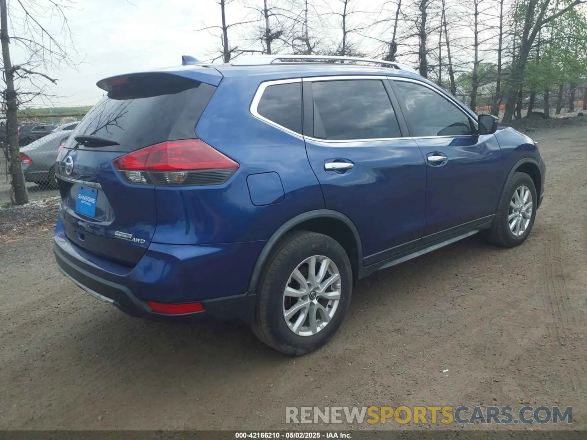 4 Photograph of a damaged car JN8AT2MV8LW106862 NISSAN ROGUE 2020