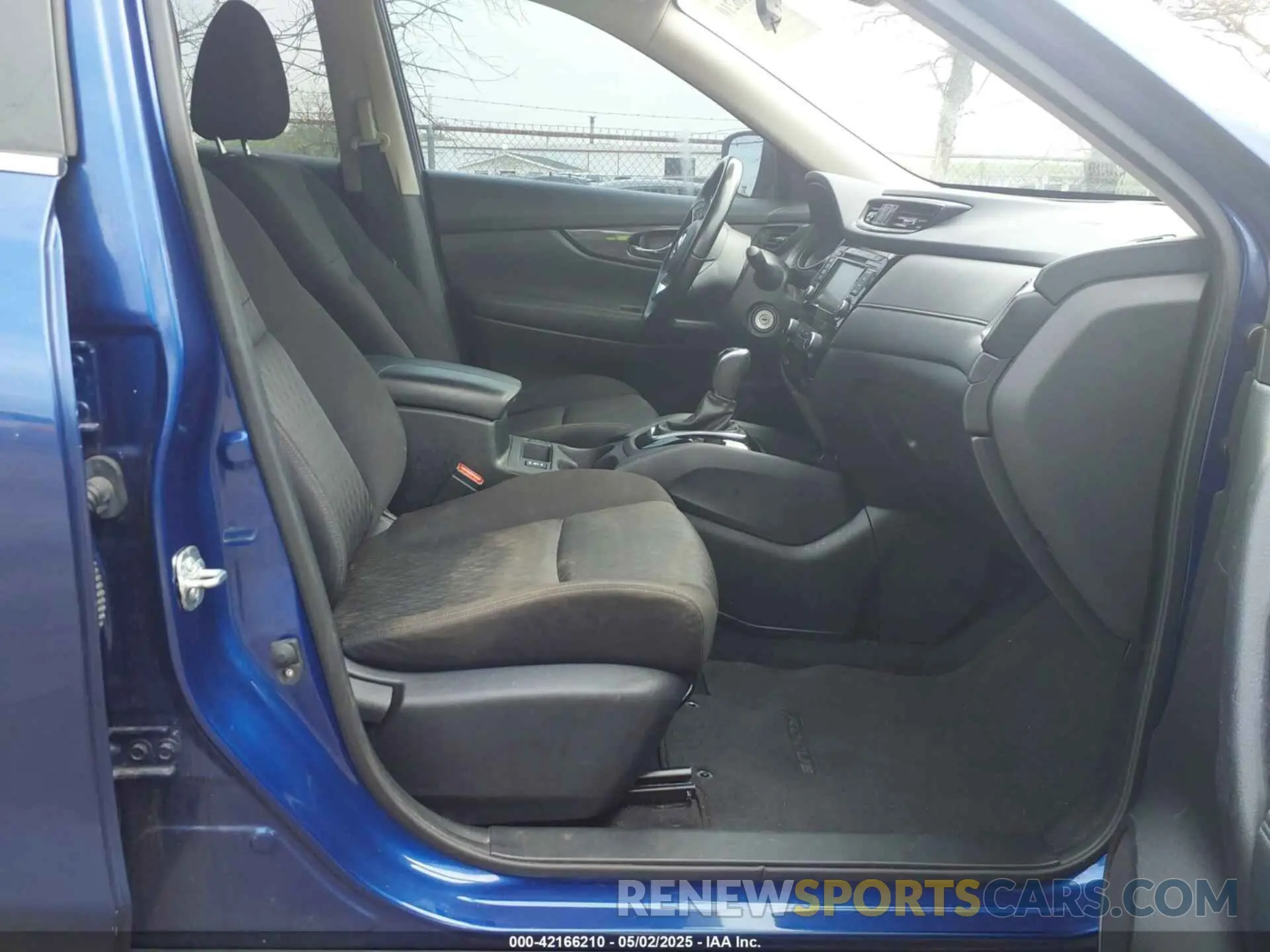 5 Photograph of a damaged car JN8AT2MV8LW106862 NISSAN ROGUE 2020