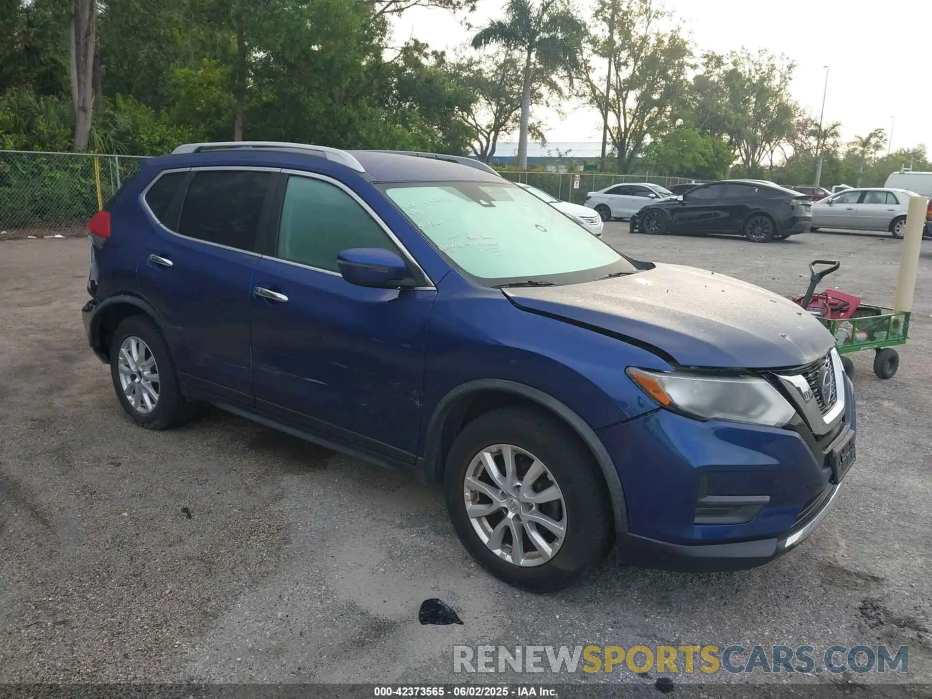 1 Photograph of a damaged car JN8AT2MV8LW109292 NISSAN ROGUE 2020